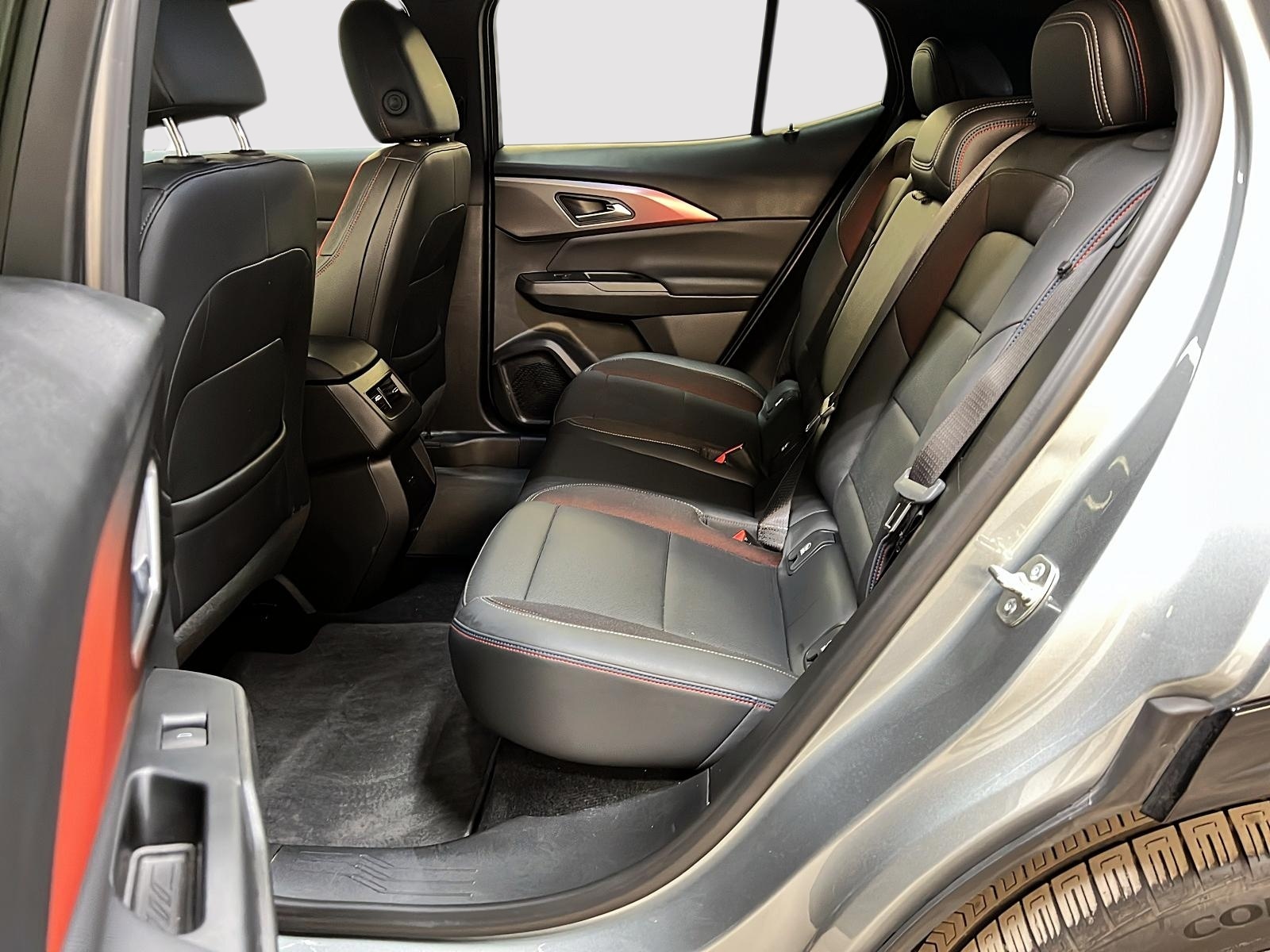 Chevrolet Equinox EV RS PREMIERE EDITION NAV 2024 - image #9