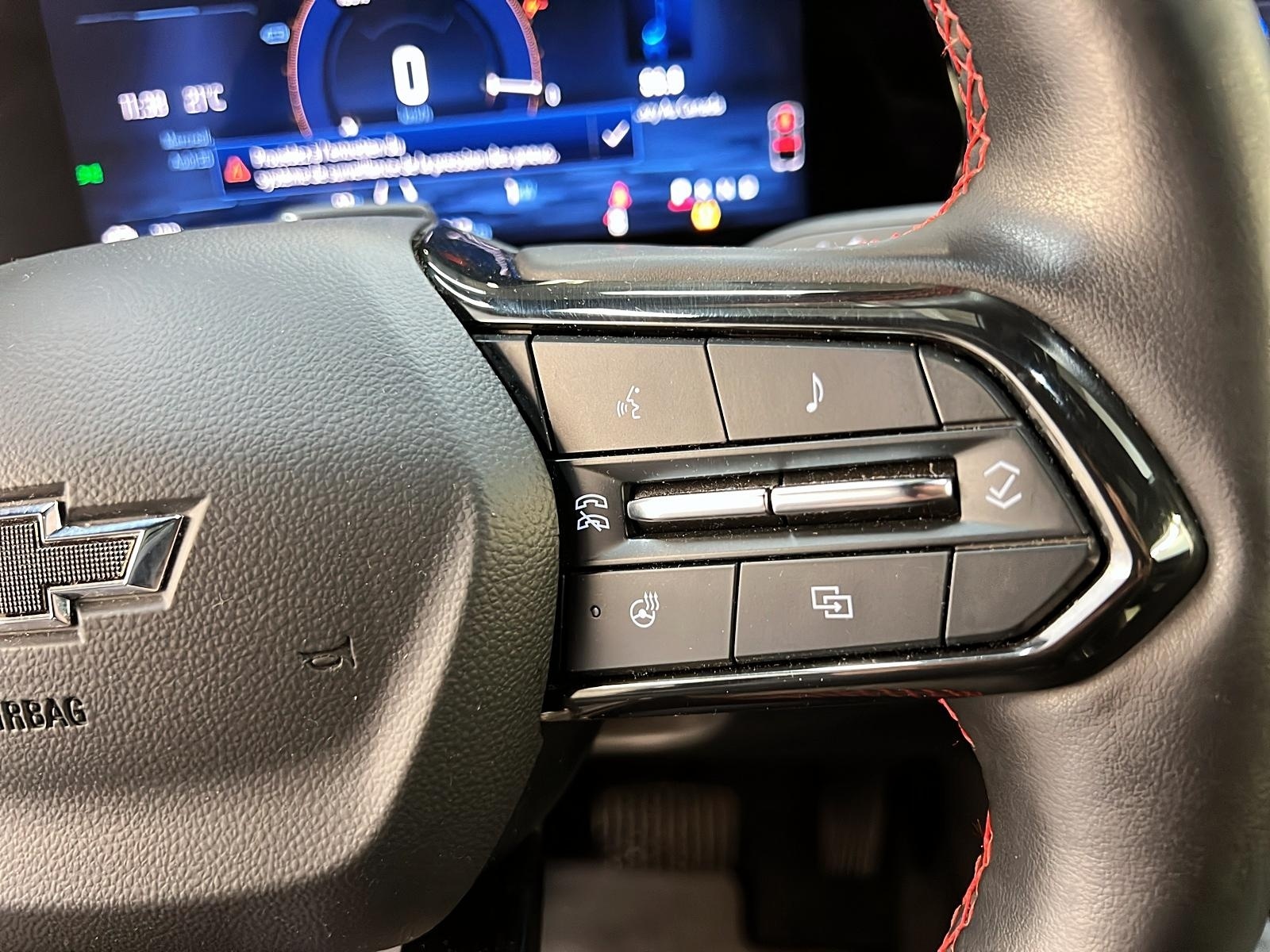 Chevrolet Equinox EV RS PREMIERE EDITION NAV 2024 - image #18