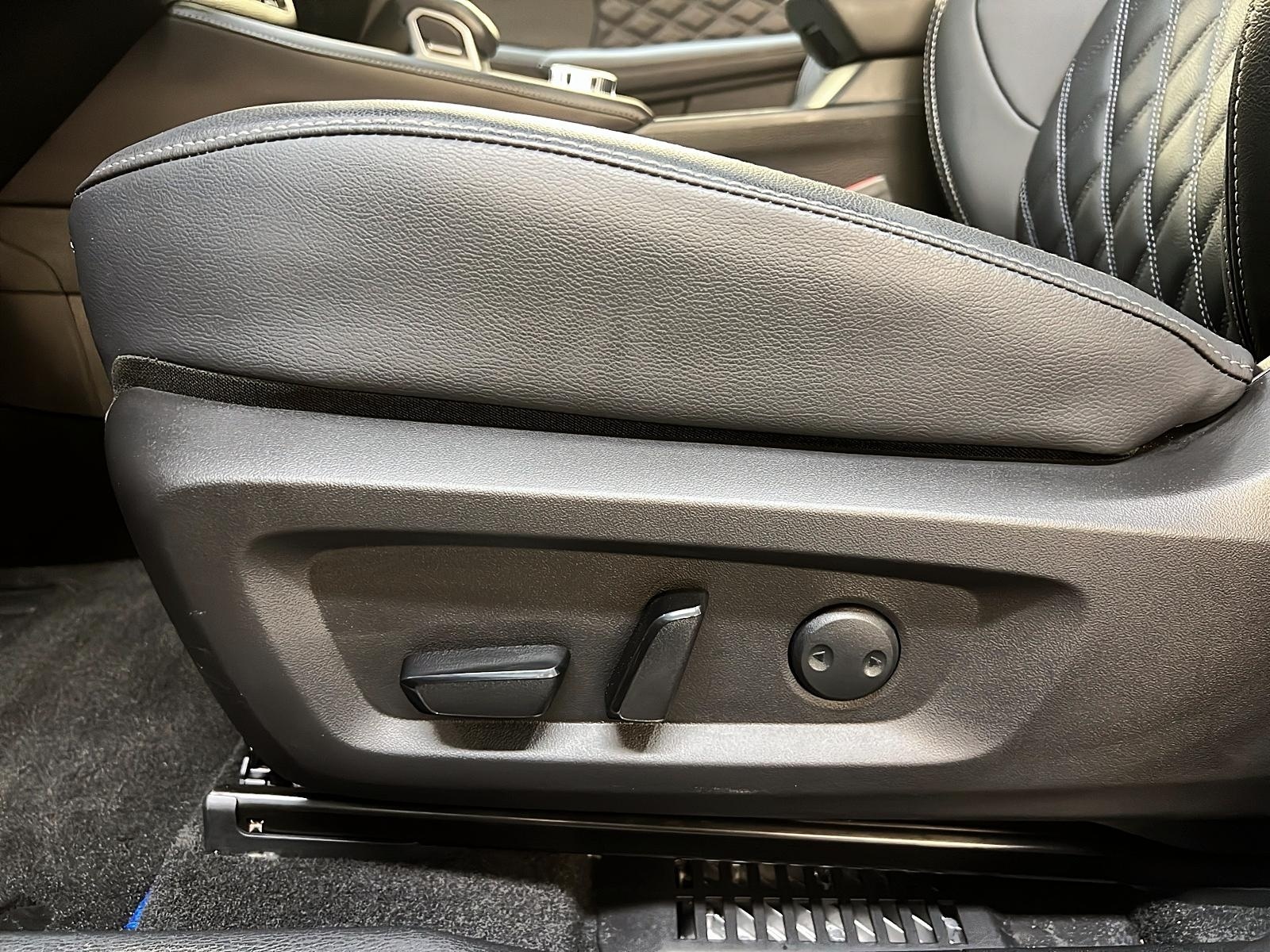 Mitsubishi Outlander GT S PHEV CUIR TOIT PANO NAV AWC 2024 - image #28