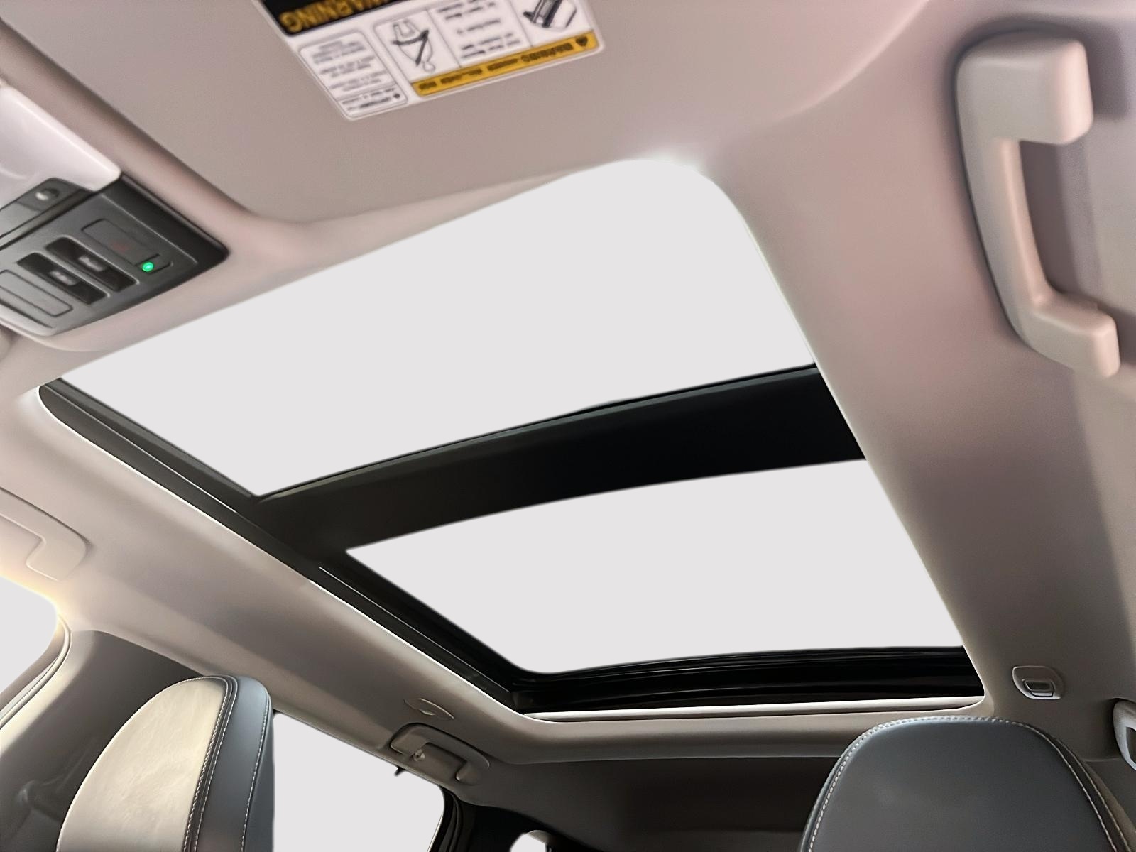 Mitsubishi Outlander 2024 - Image #9