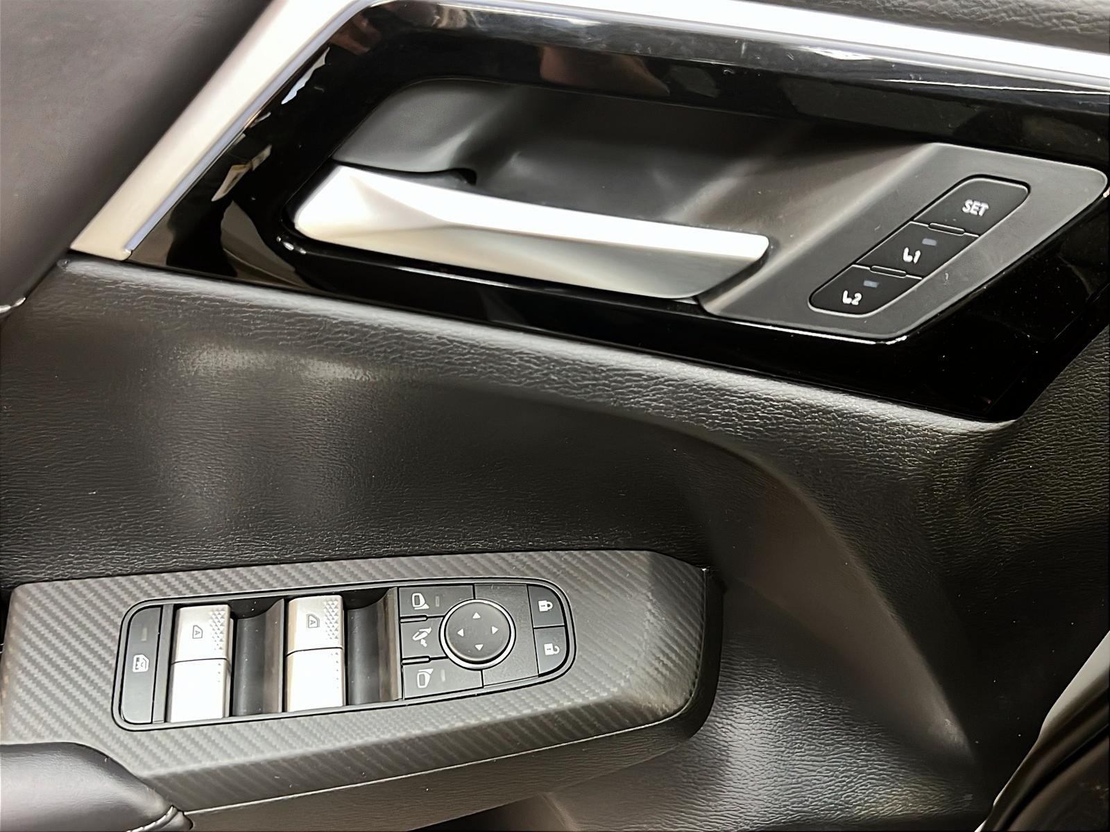 Mitsubishi Outlander GT S PHEV CUIR TOIT PANO NAV AWC 2024 - image #26