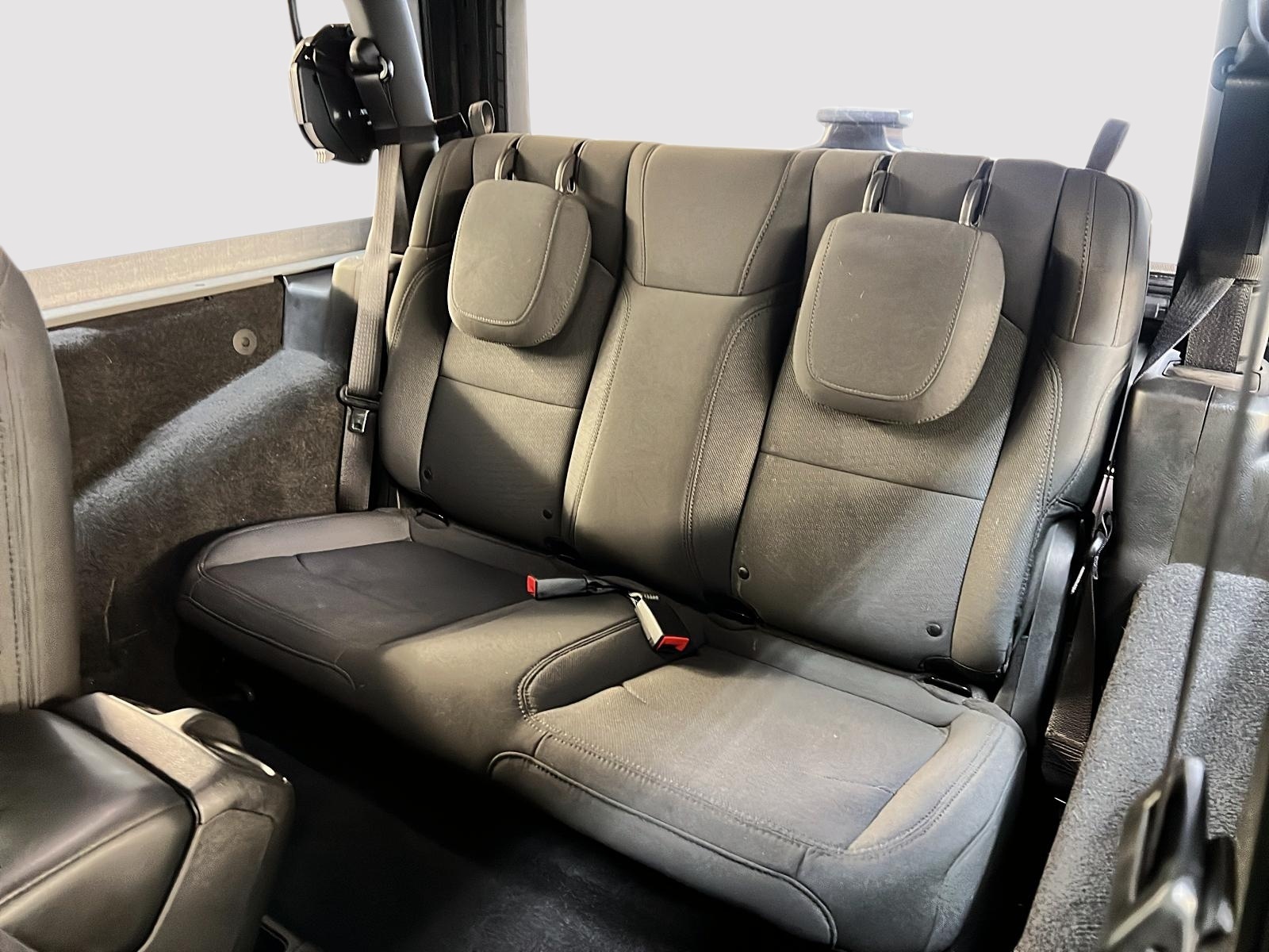 Jeep Wrangler SPORT 4X4 2023 - image #9