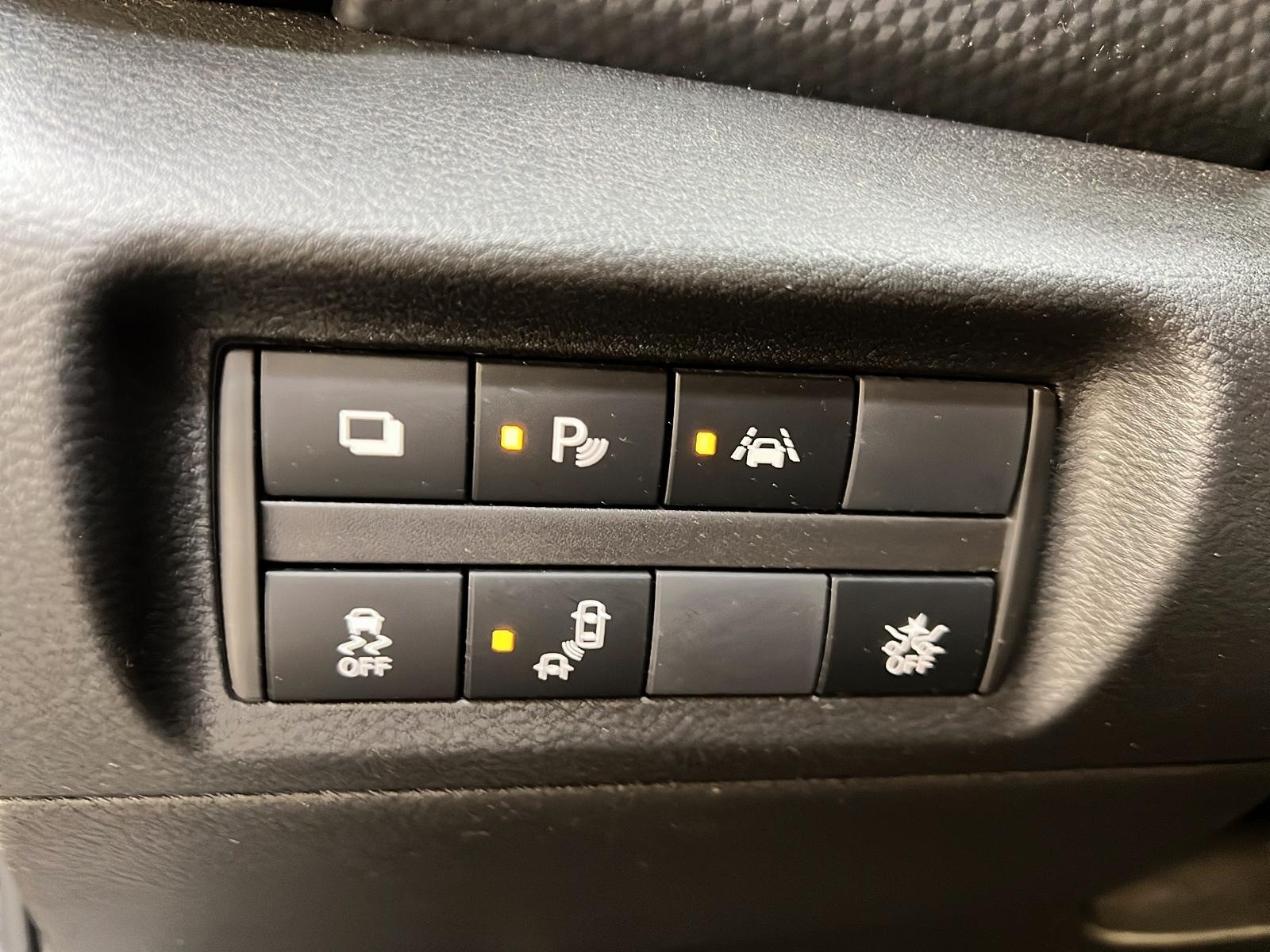 Nissan Kicks S 2023 - image #20