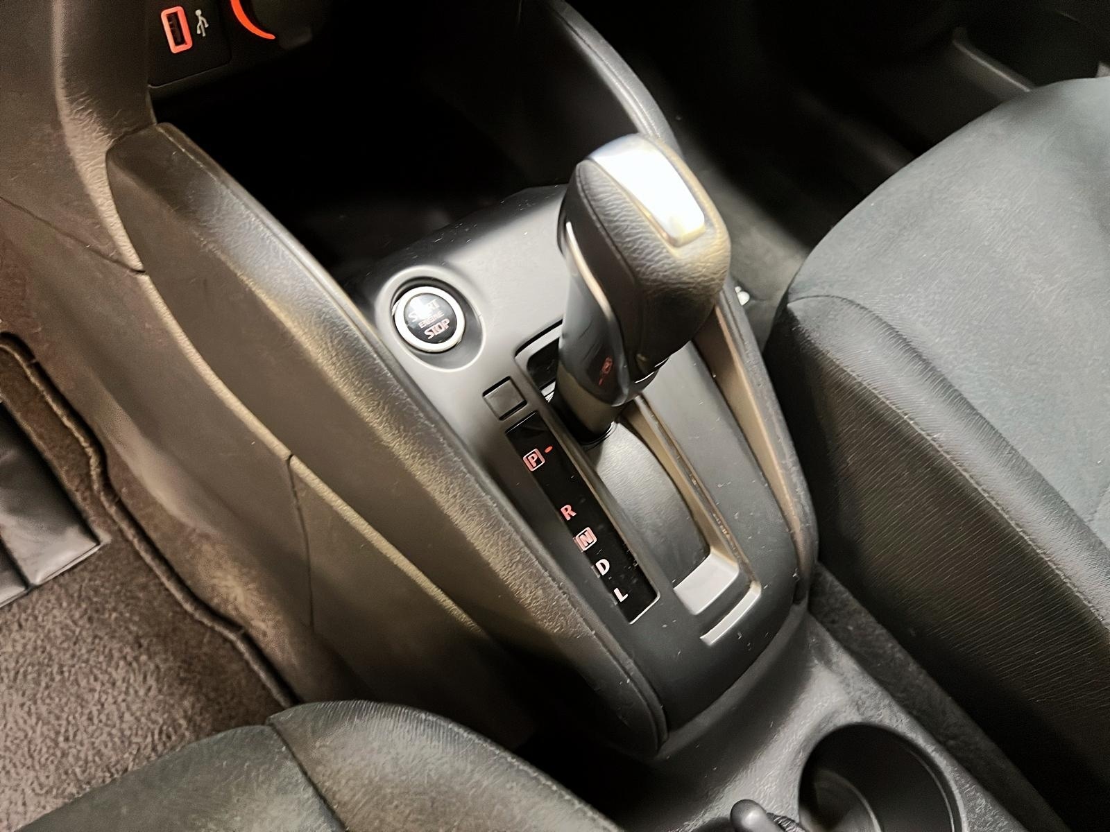 Nissan Kicks S 2023 - image #13