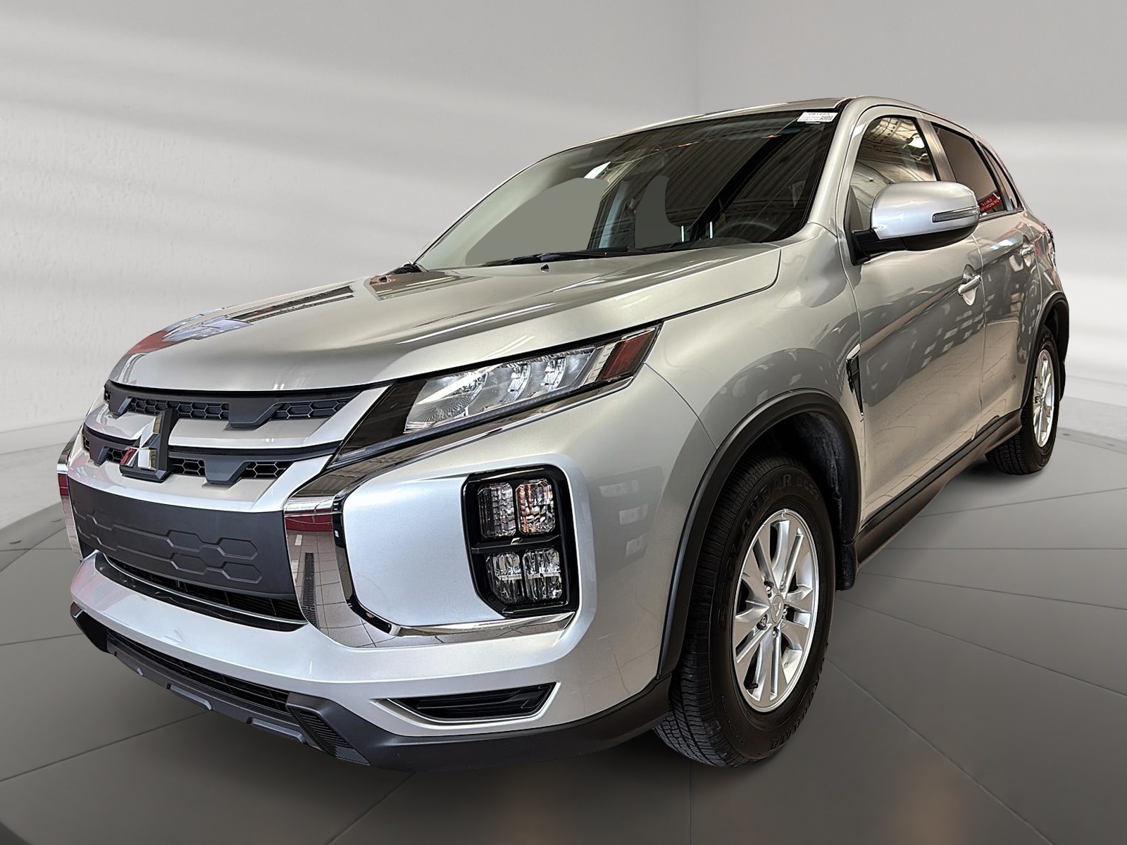 Mitsubishi RVR SE AWC 2023 - image #1