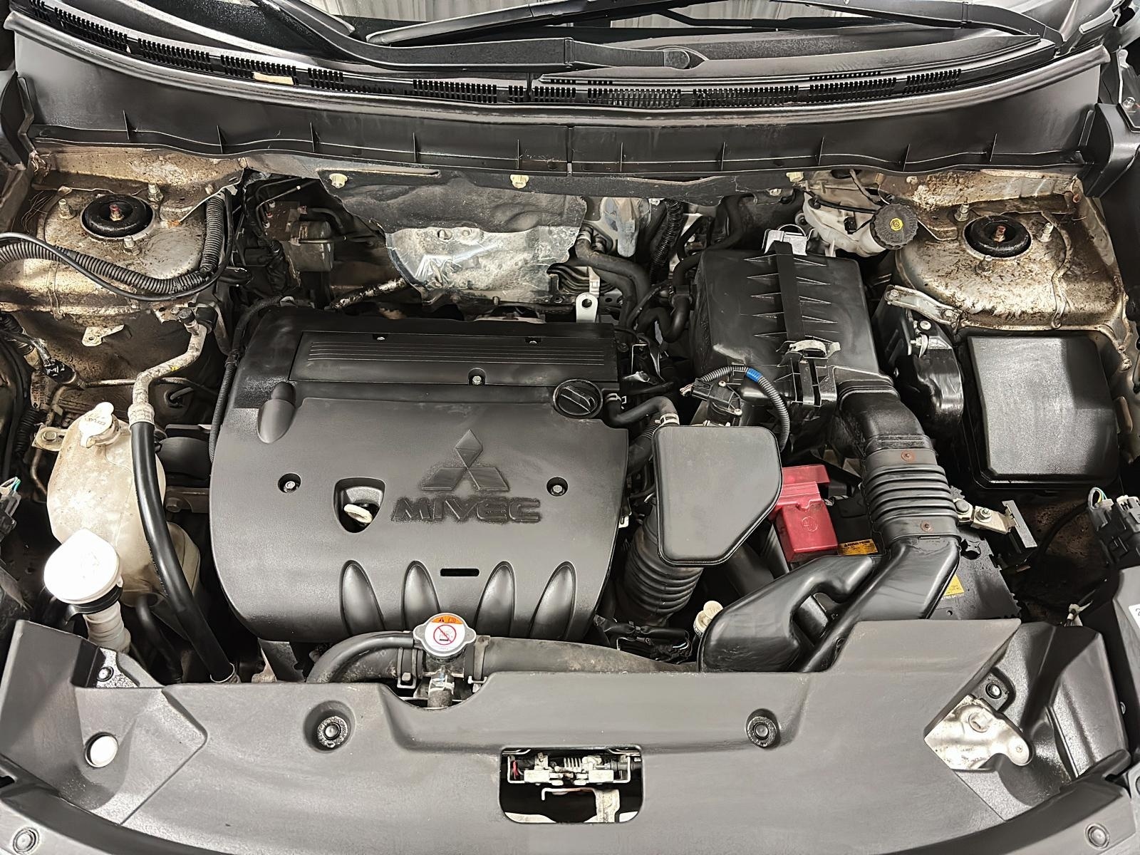 Mitsubishi RVR SE AWC 2023 - image #11