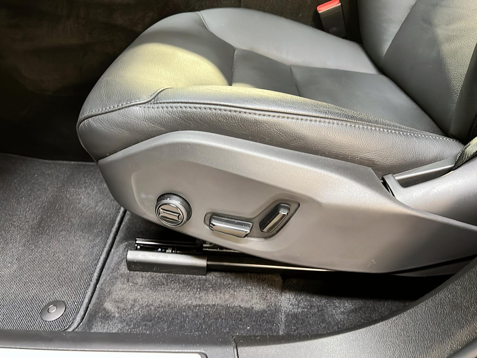Volvo XC60 2025 - Image #28