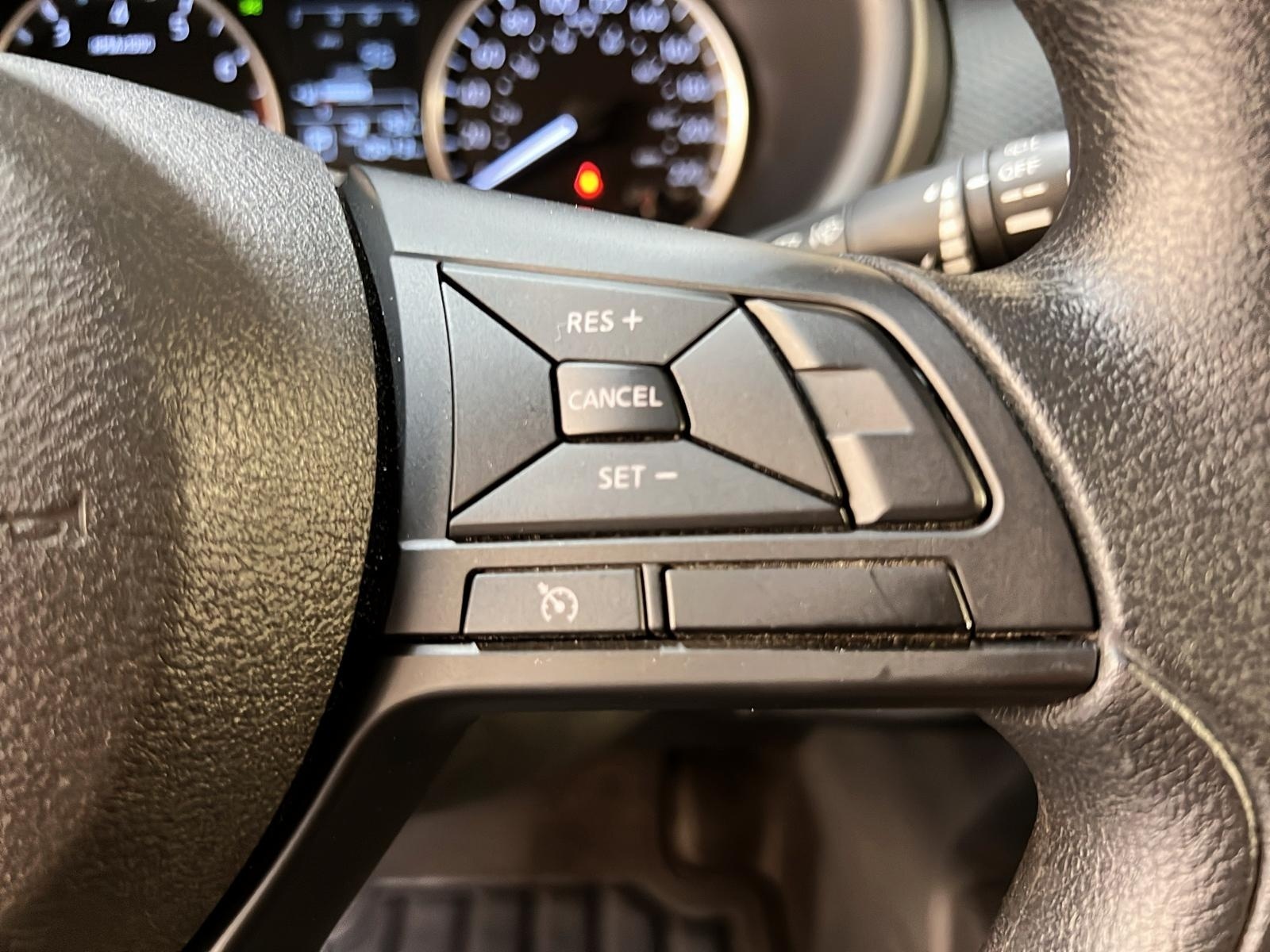 Nissan Kicks S 2024 - image #18
