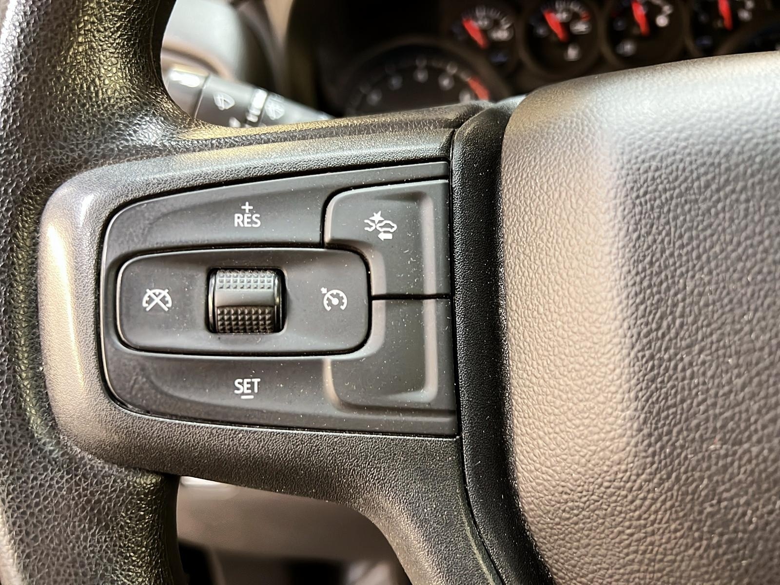 Chevrolet Silverado 1500 2023 - Image #17