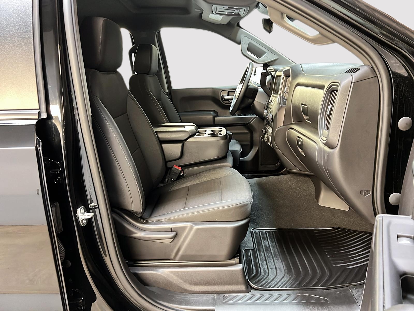 Chevrolet Silverado 1500 2023 - Image #8