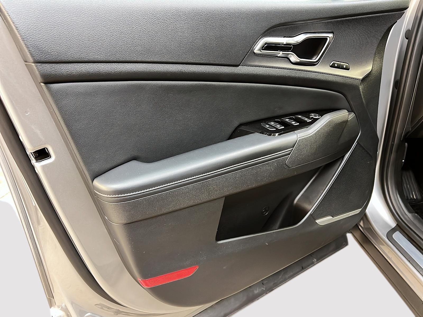 Kia Sportage EX PREMIUM PHEV 2023 - image #25