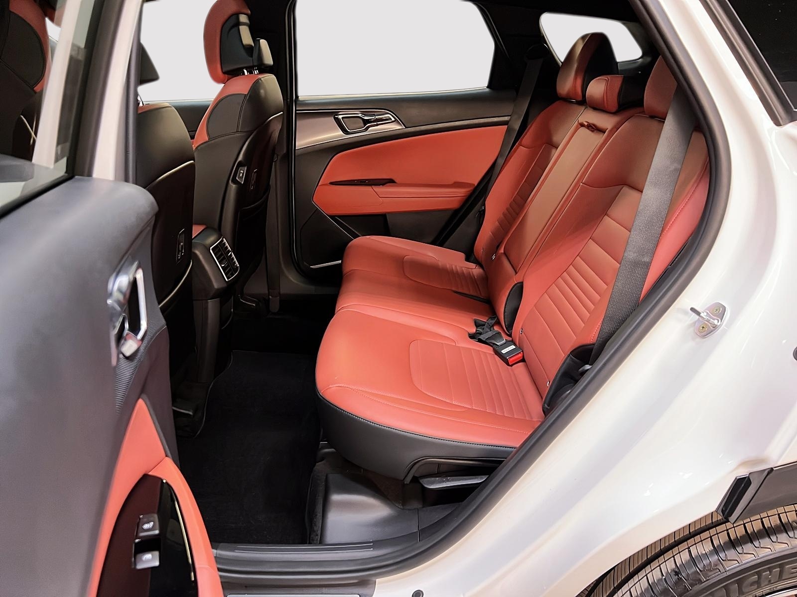 Kia Sportage 2023 - Image #9