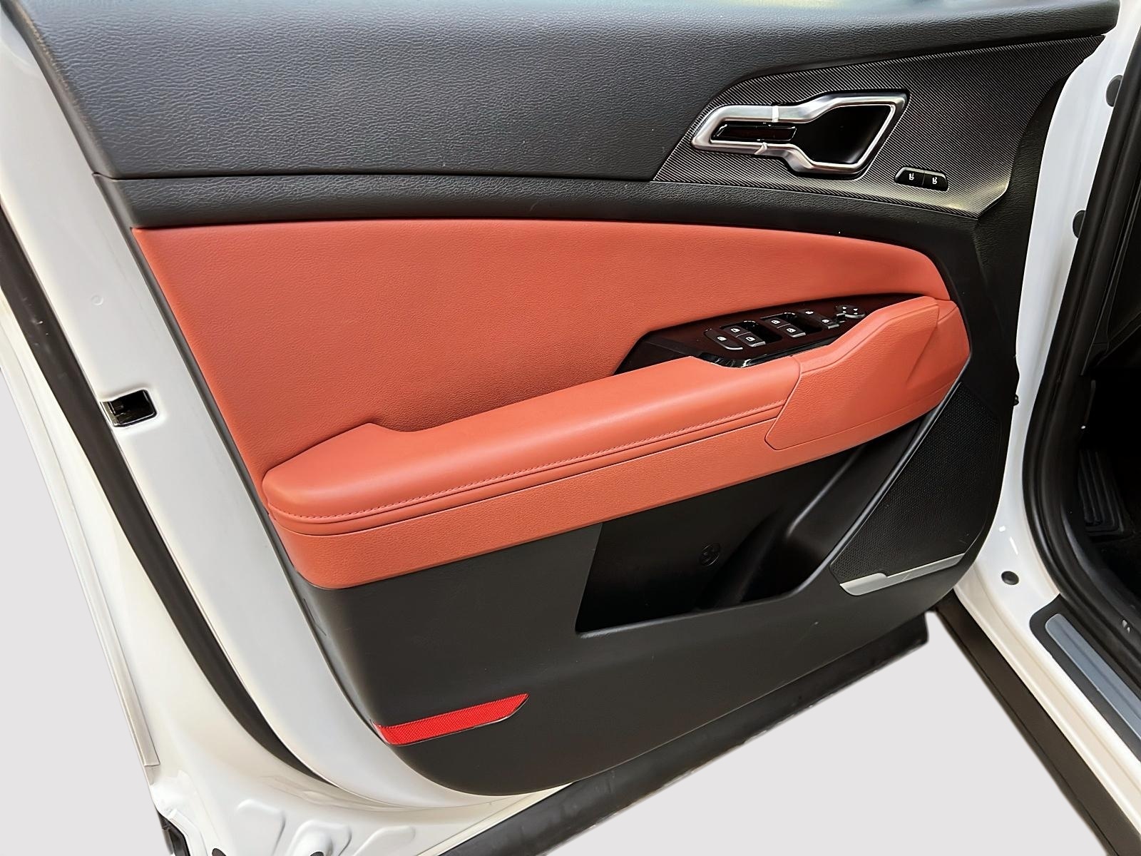 Kia Sportage 2023 - Image #25