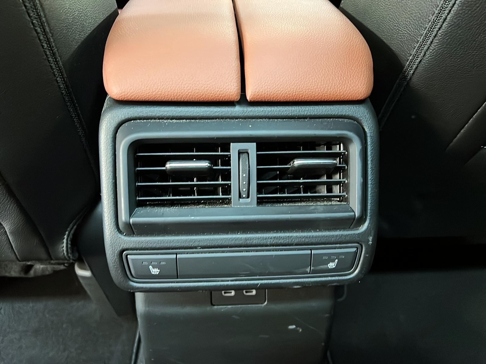 Mazda CX-50 GT CUIR TOIT PANO NAV 4RM 2025 - image #11