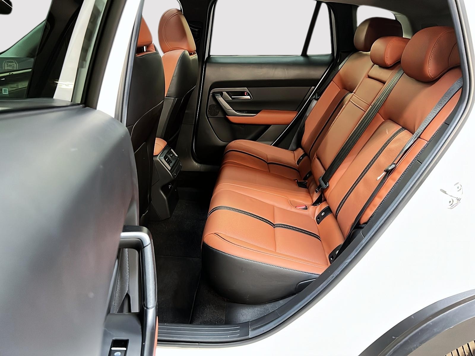 Mazda CX-50 GT CUIR TOIT PANO NAV 4RM 2025 - image #9