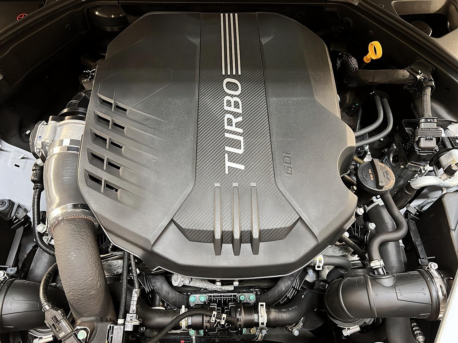 Genesis G70 SPORT 3.3T CUIR TOIT NAV 4RM 2023 - image #13