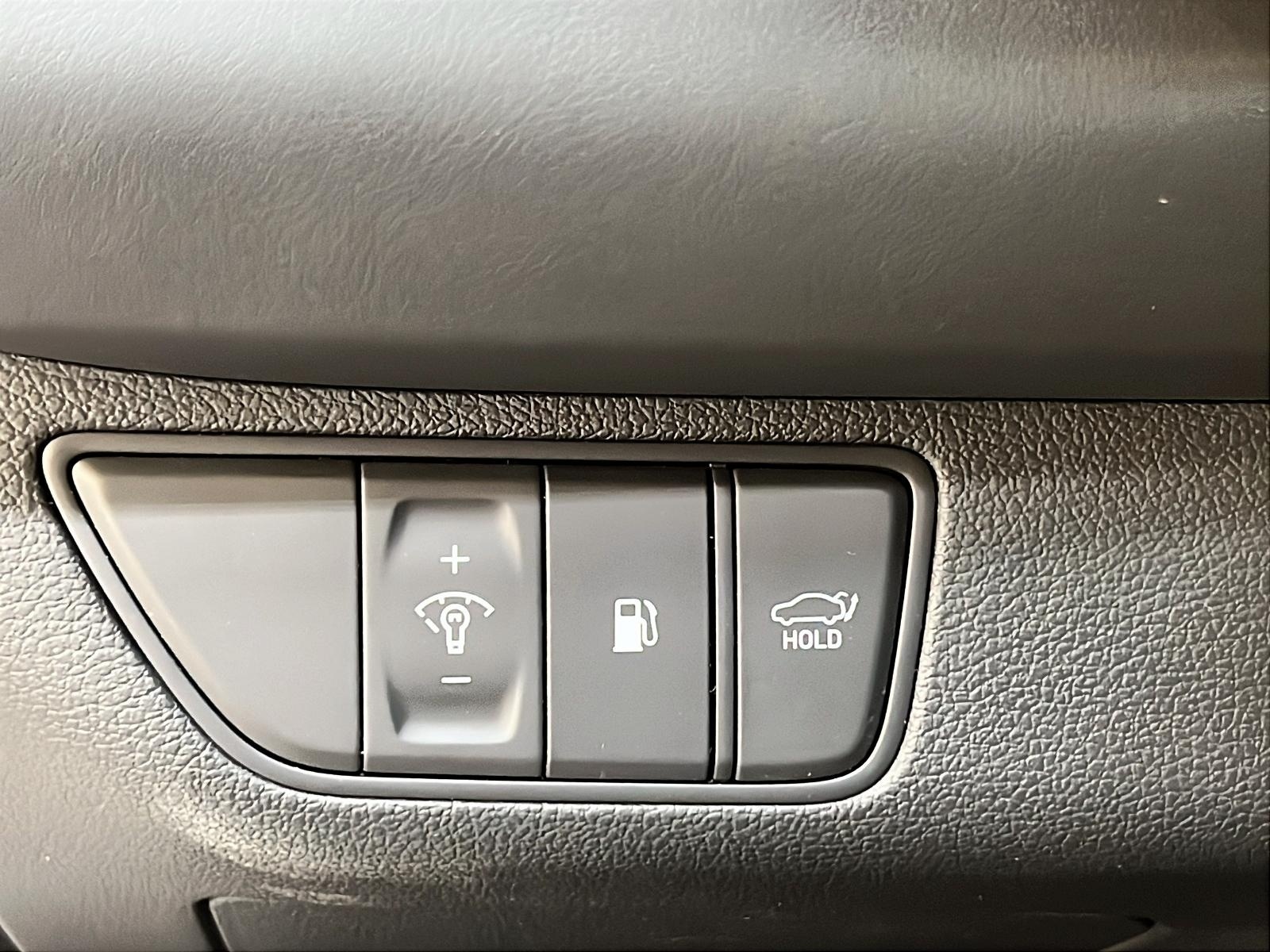 Genesis G70 2023 - Image #25