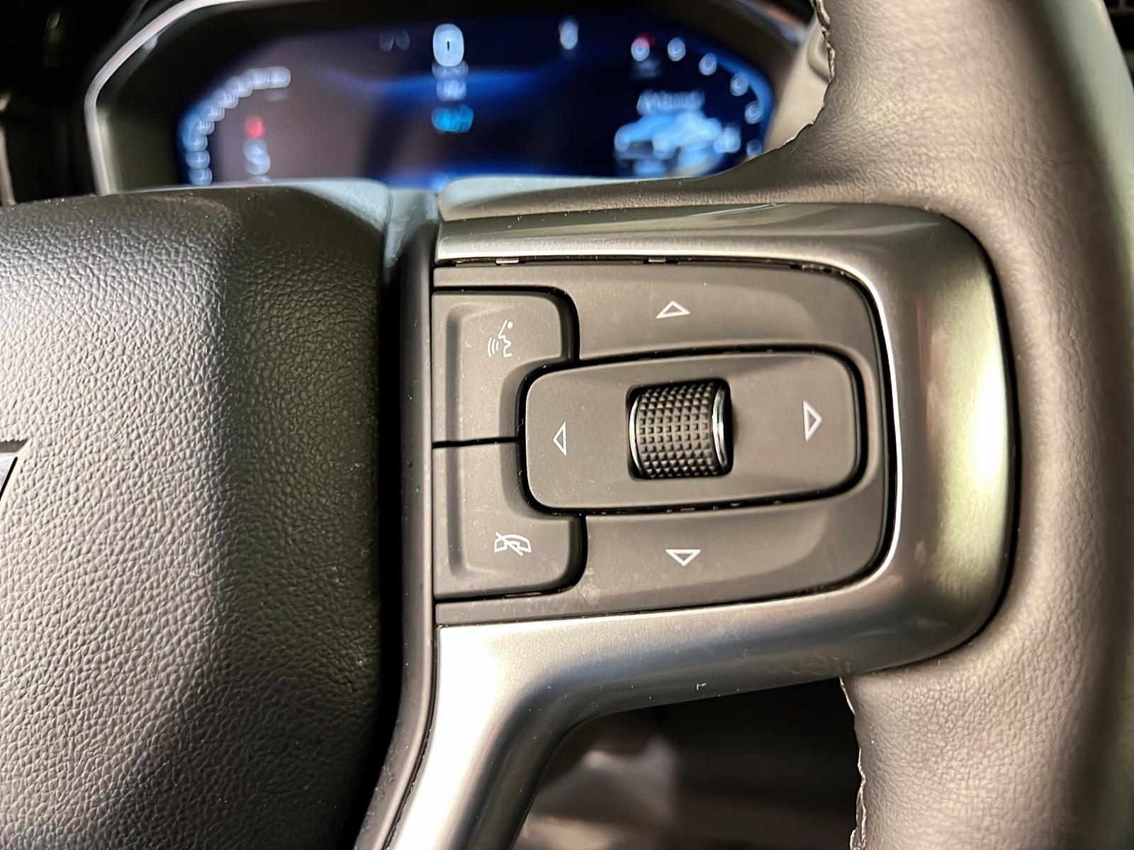 Chevrolet Silverado 1500 2023 - Image #19
