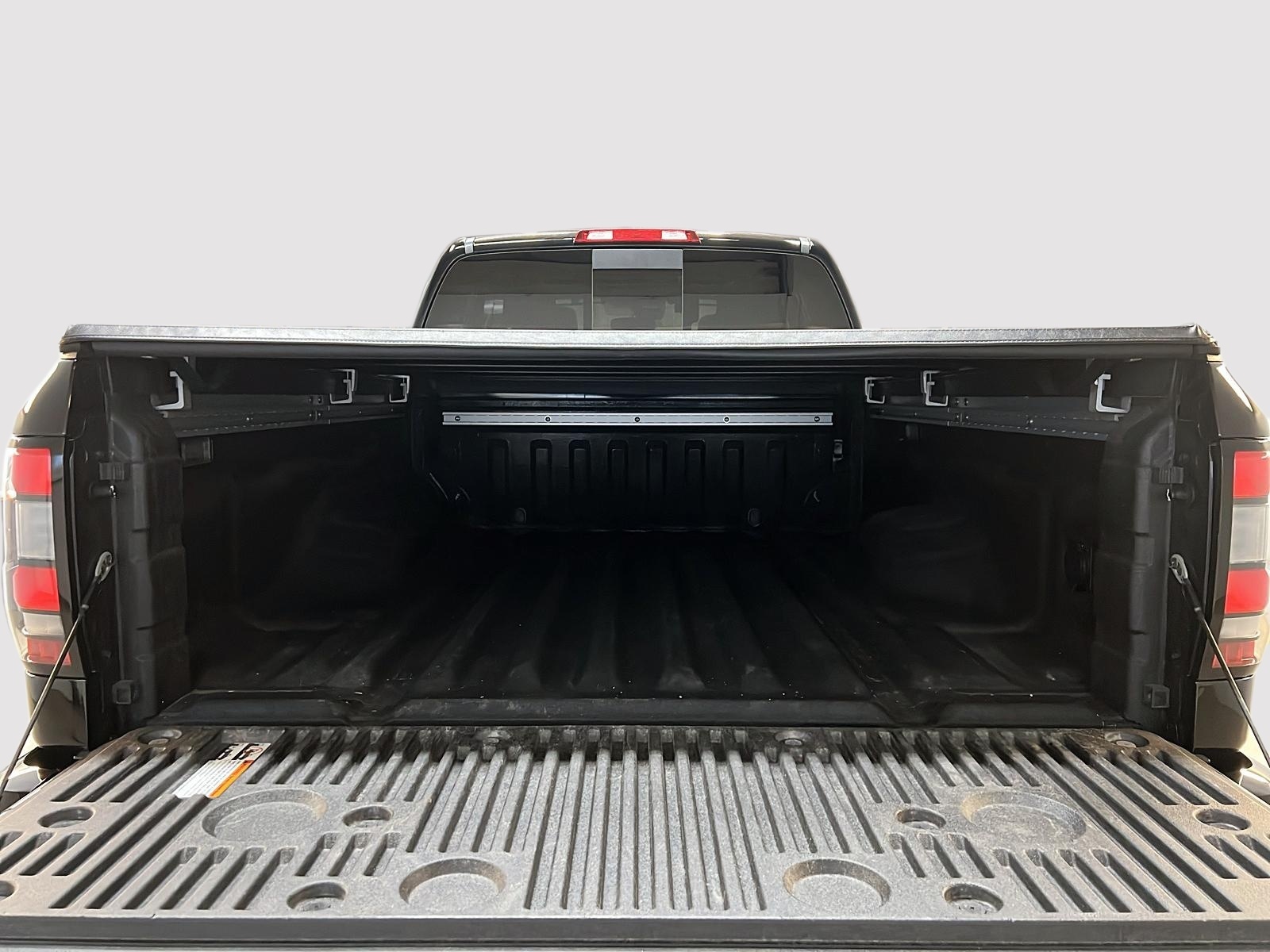 Nissan Frontier PRO-4X CREW CAB TOIT 4X4 2025 - image #13