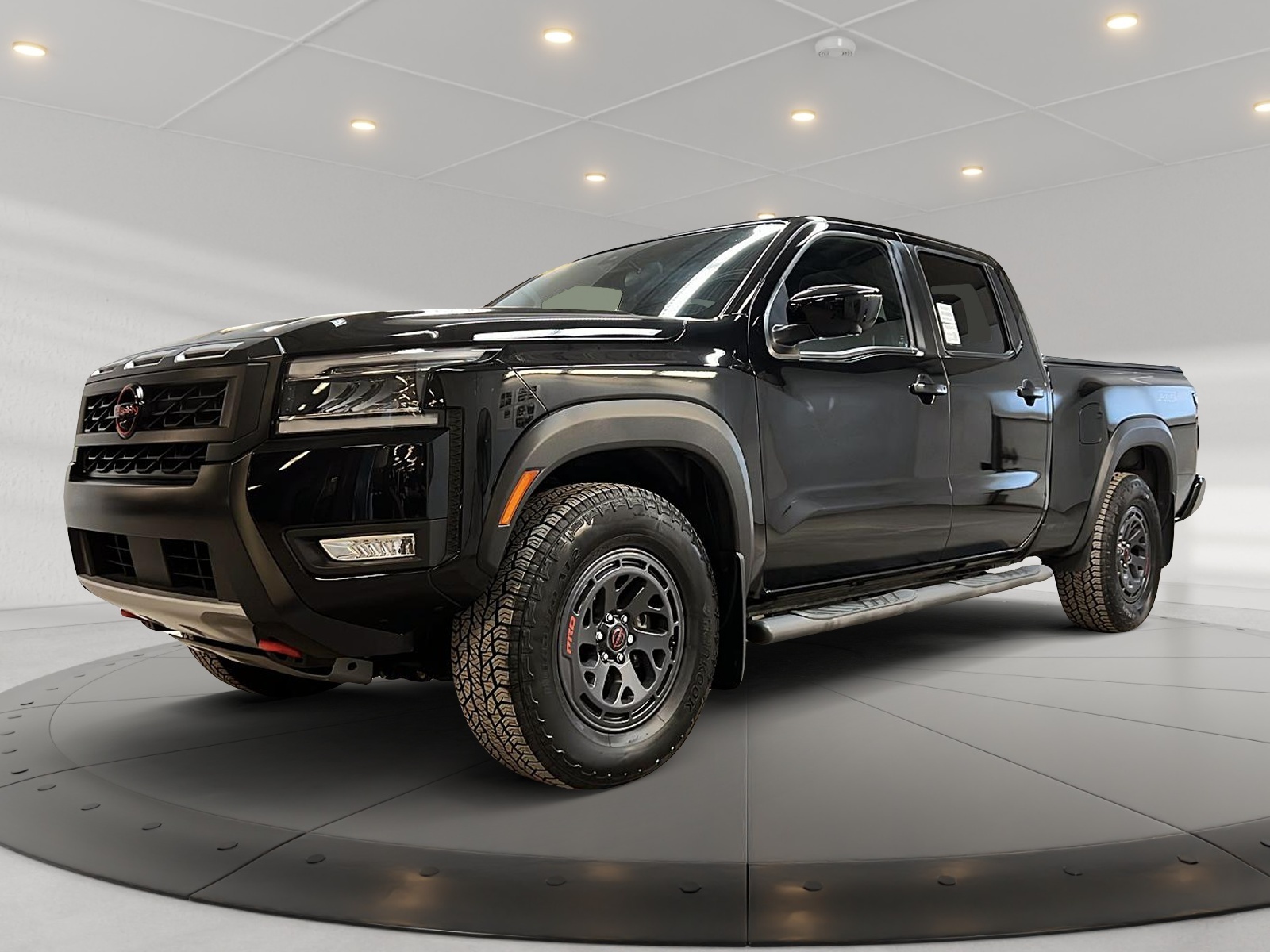 Nissan Frontier PRO-4X CREW CAB TOIT 4X4 2025 - image #1