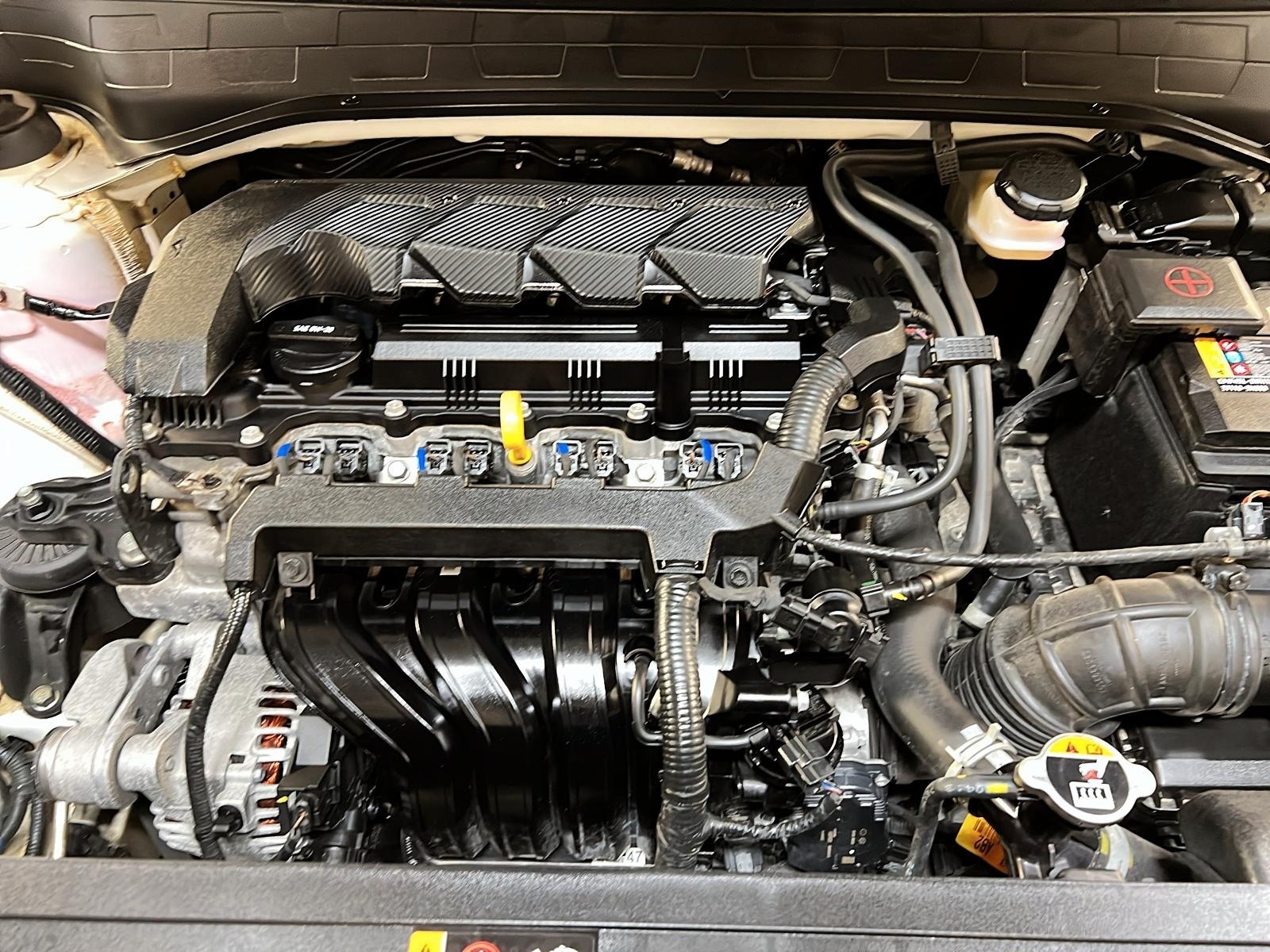 Hyundai Venue ESSENTIEL 2024 - image #11