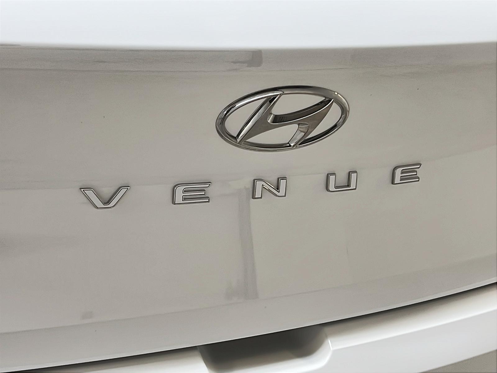 Hyundai Venue ESSENTIEL 2024 - image #22