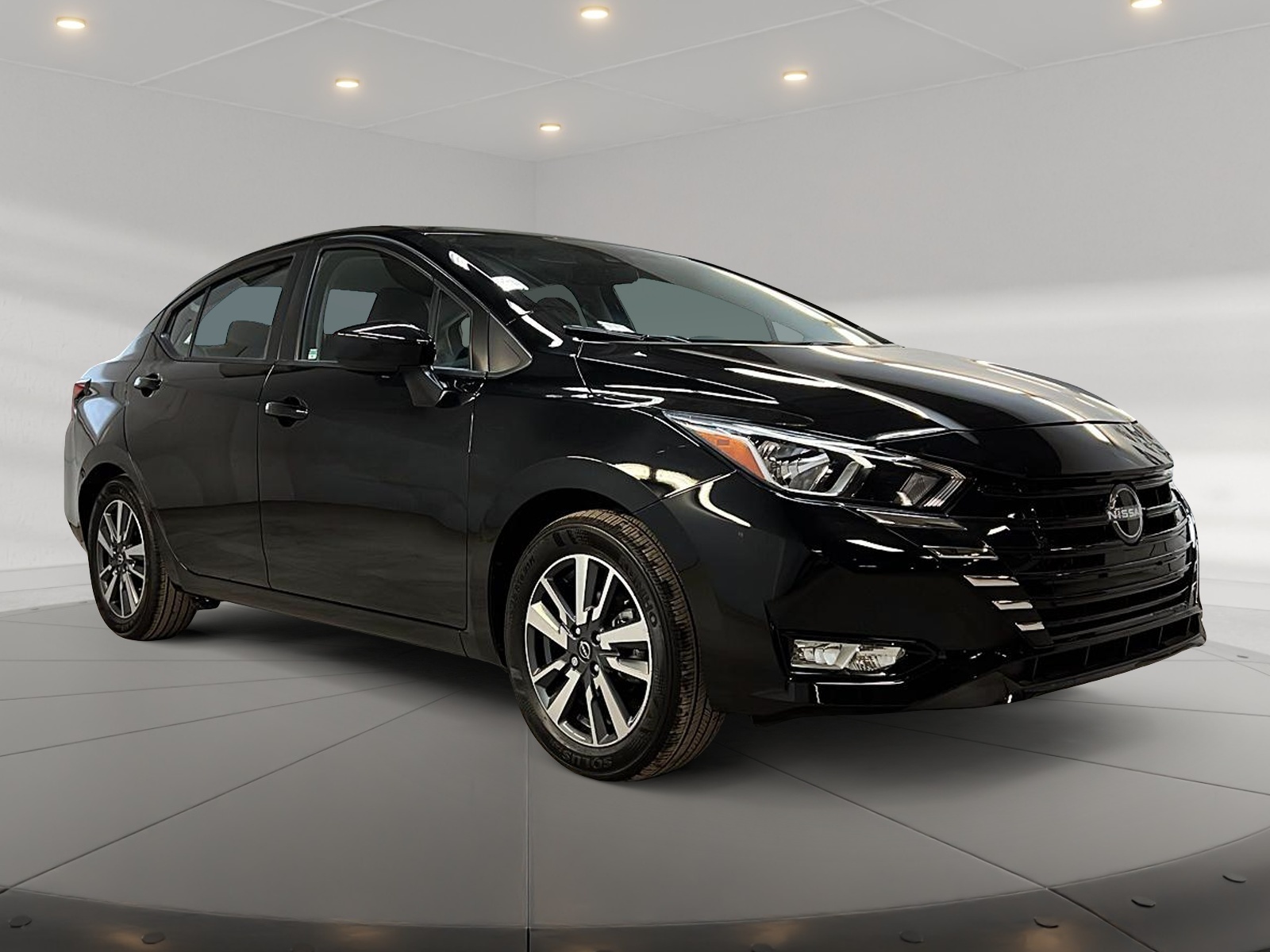 Nissan Versa SV 2025 — photo 3