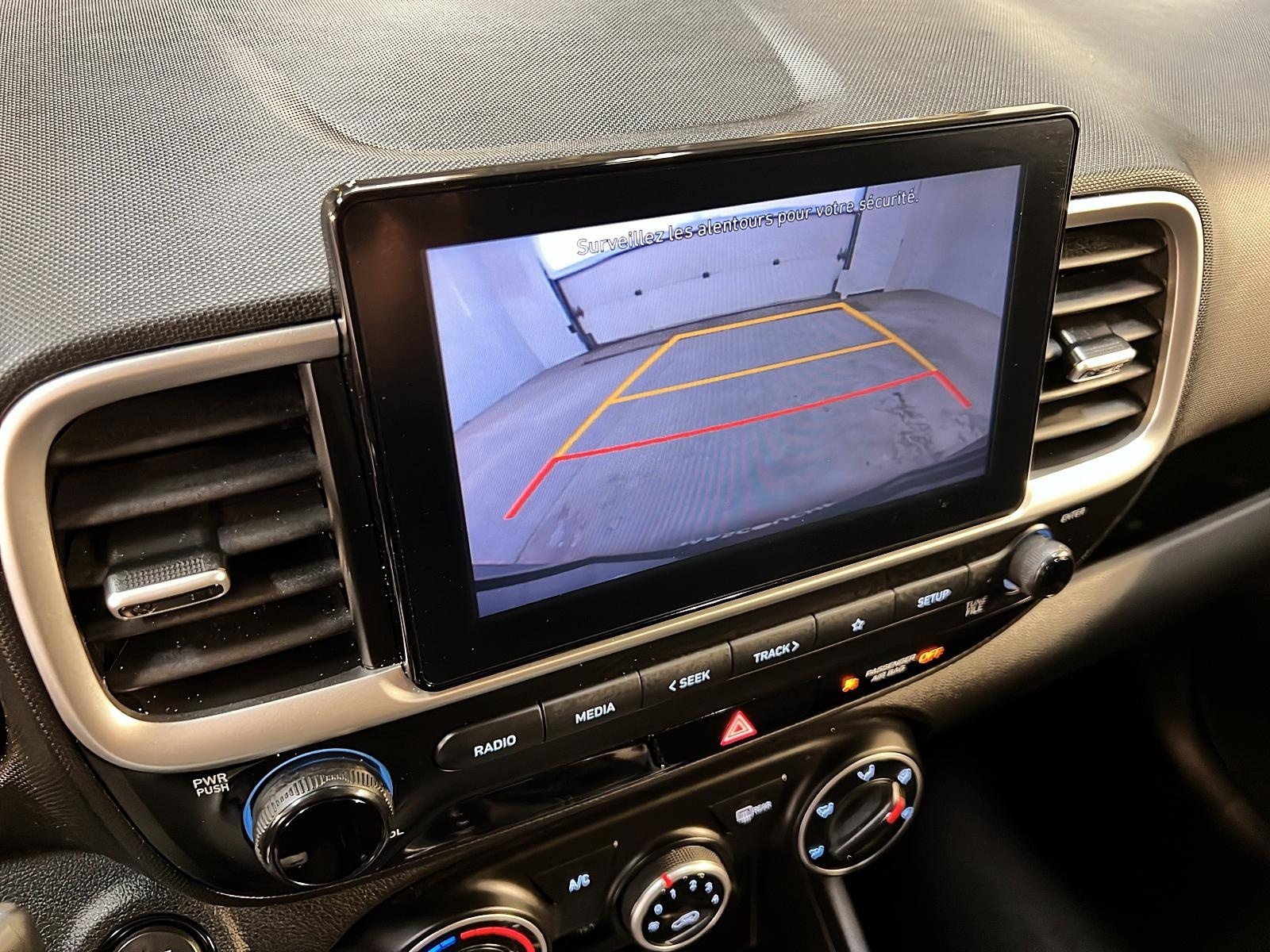 Hyundai Venue 2022 - Image #16