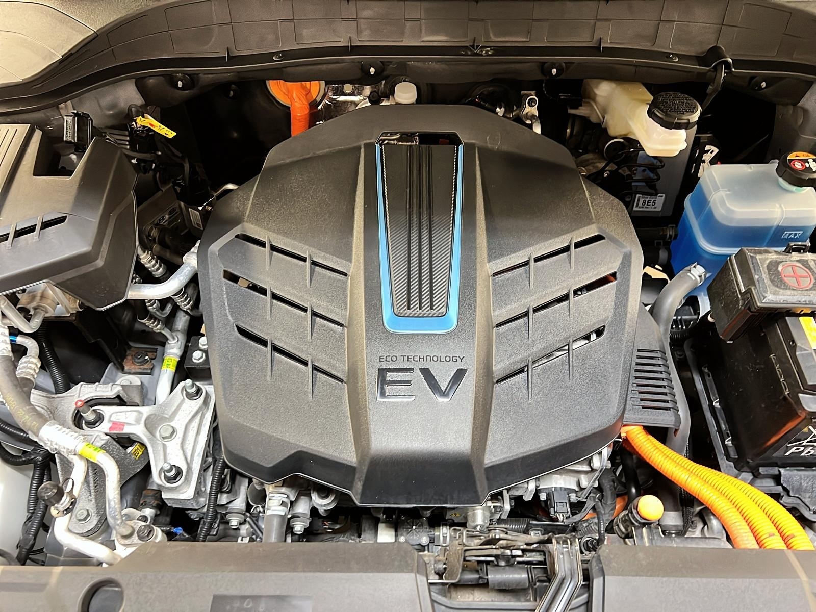Hyundai Kona EV PREFERRED NAV 2023 - image #11