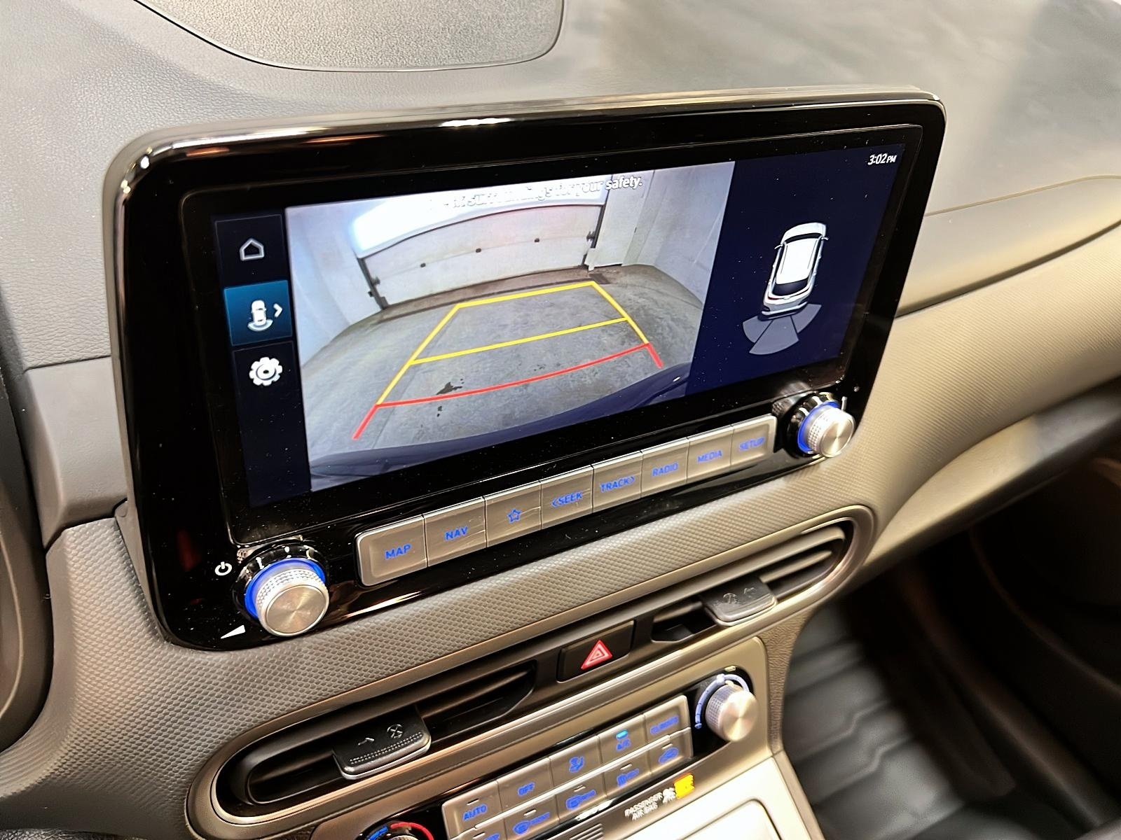 Hyundai Kona EV PREFERRED NAV 2023 - image #16
