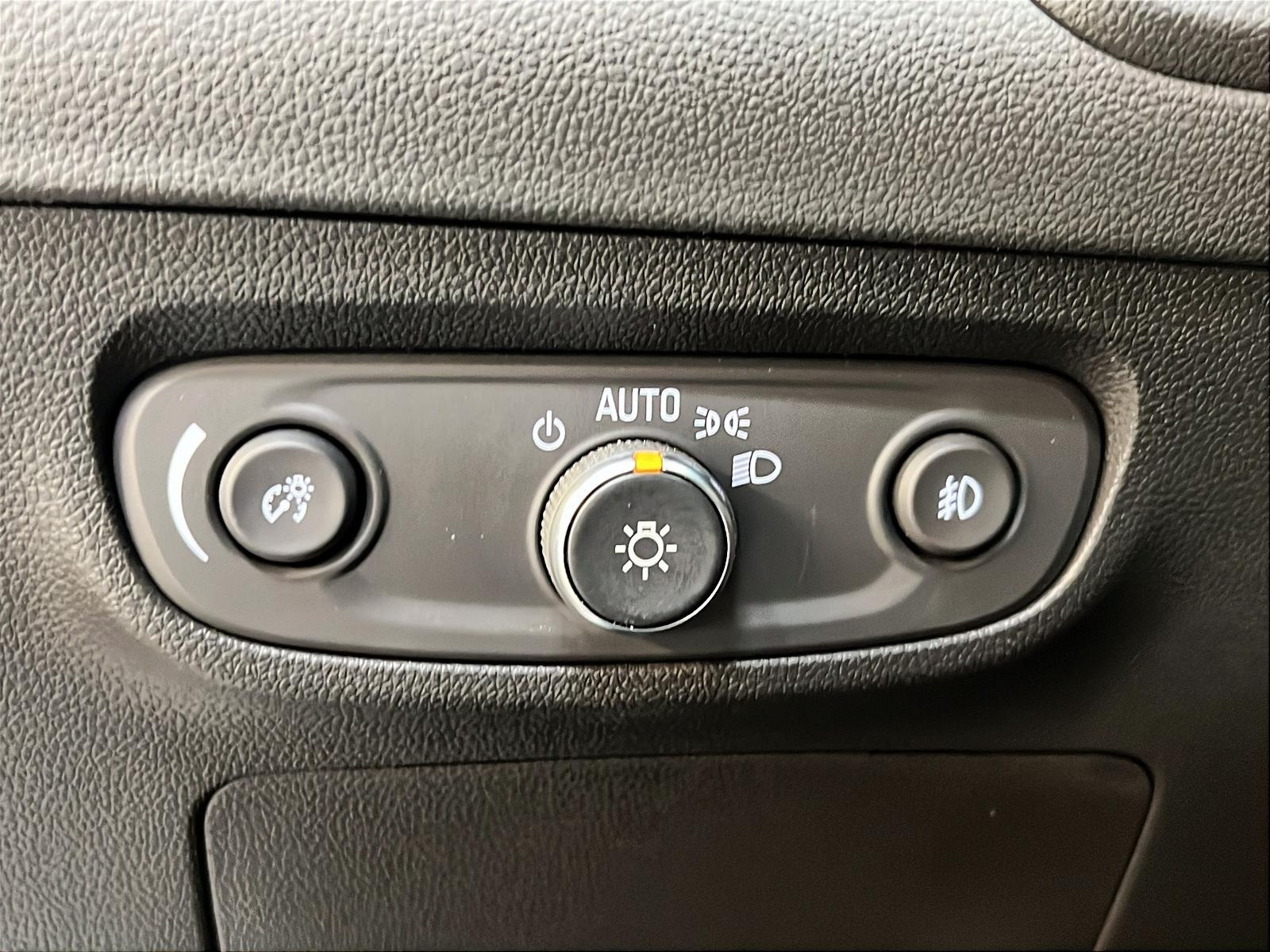 Buick Encore GX SELECT ST GR EXPERIENCE TOIT PANO 4RM 2023 - image #22