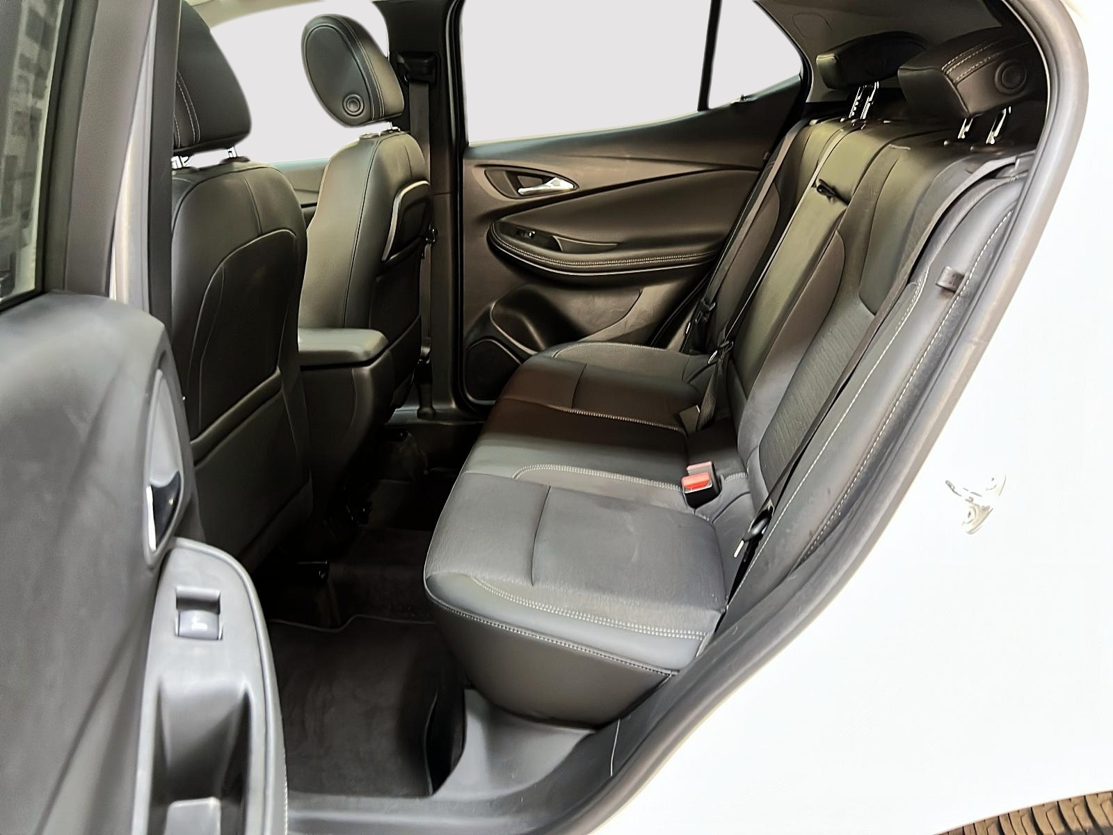 Buick Encore GX 2023 - Image #9
