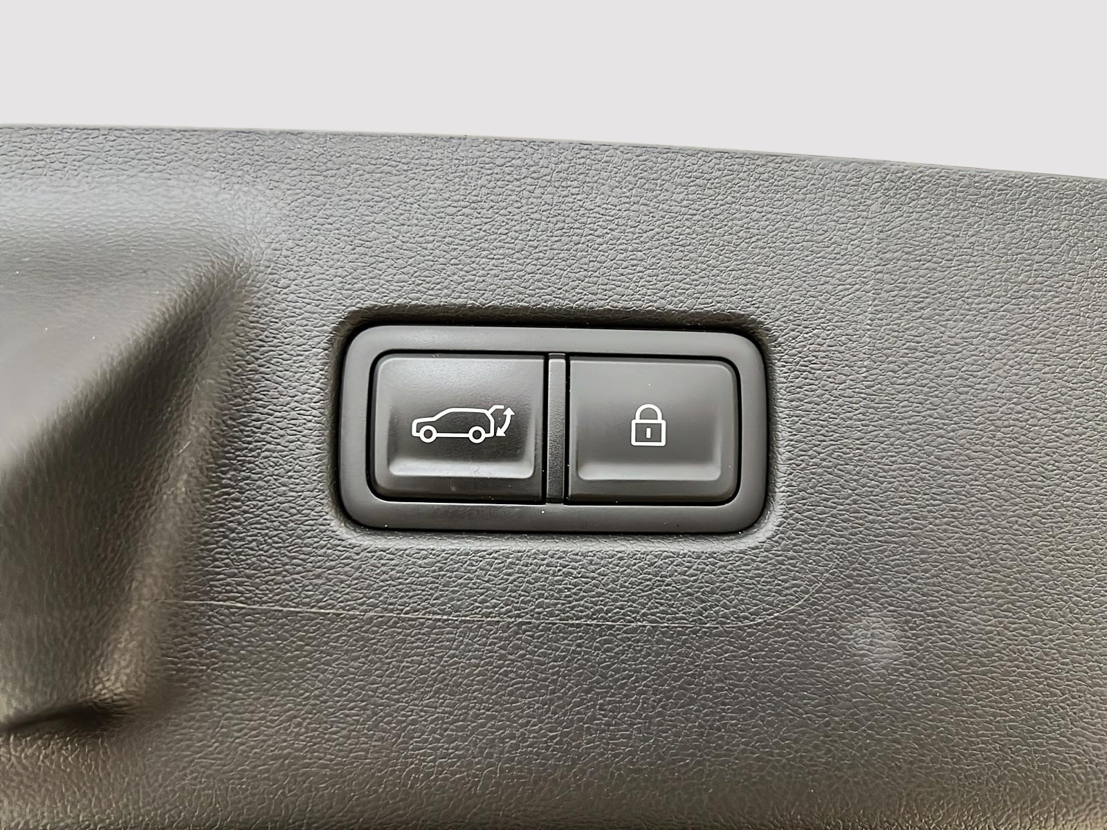 Hyundai Santa Fe ULTIMATE CALLIGRAPHY CUIR TOIT NAV 4RM 2024 - image #16