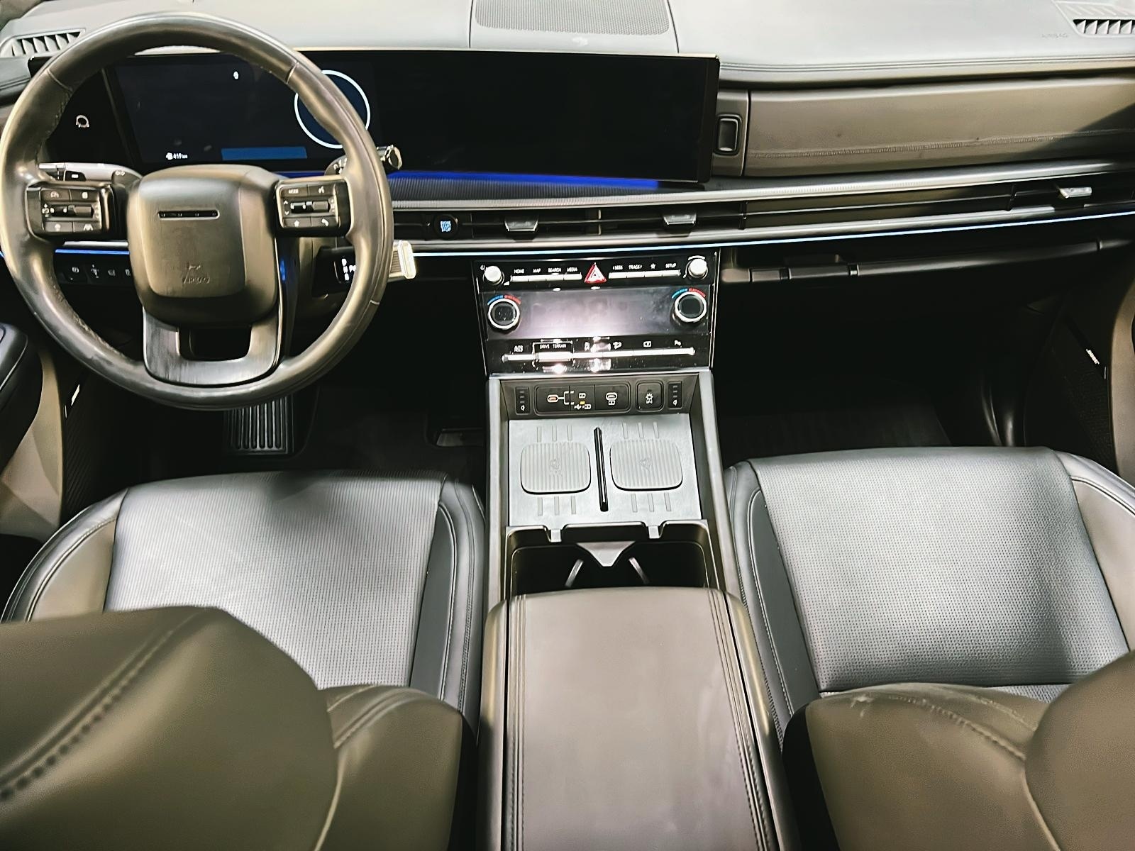 Hyundai Santa Fe ULTIMATE CALLIGRAPHY CUIR TOIT NAV 4RM 2024 - image #13