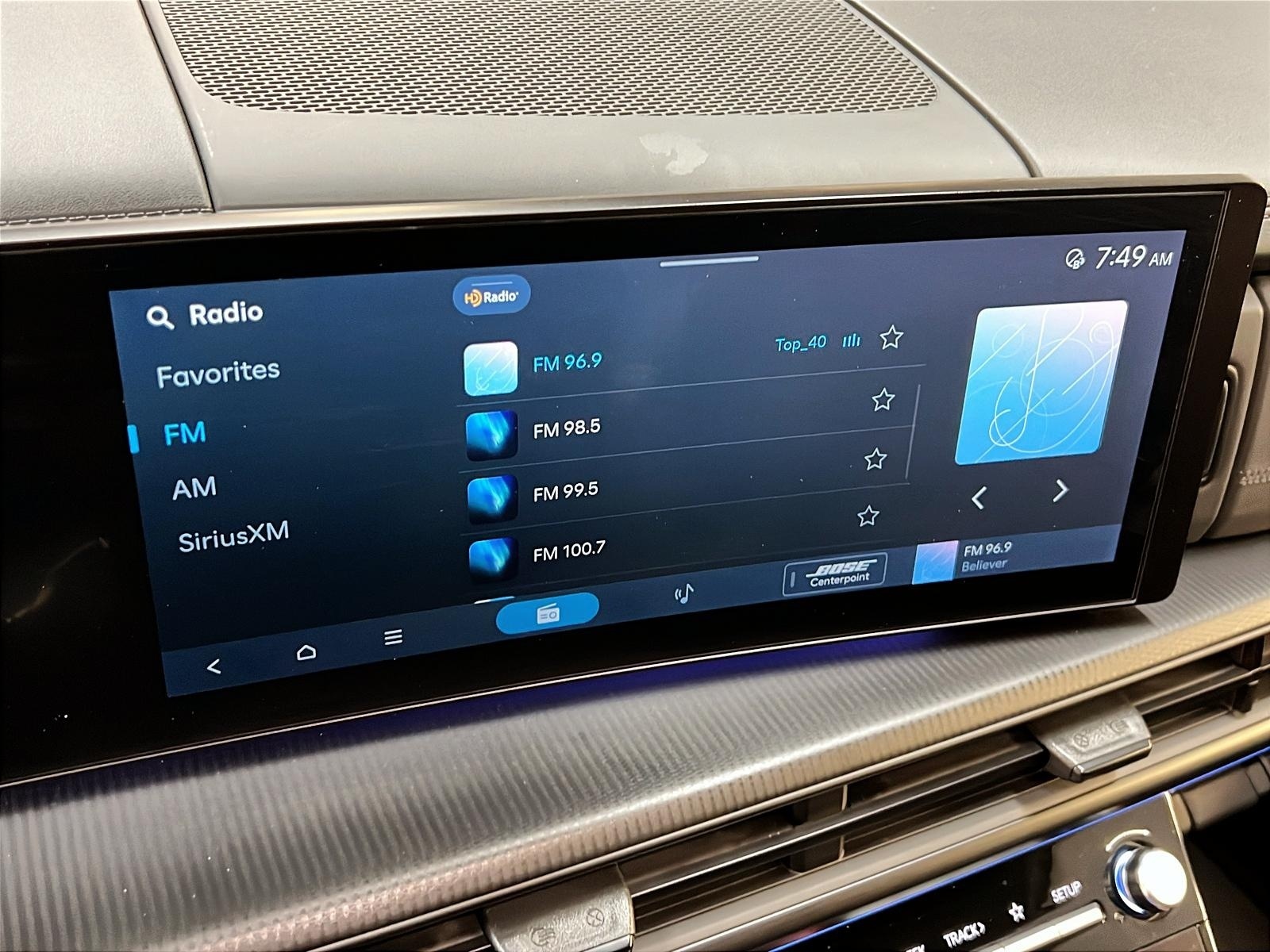 Hyundai Santa Fe ULTIMATE CALLIGRAPHY CUIR TOIT NAV 4RM 2024 - image #18