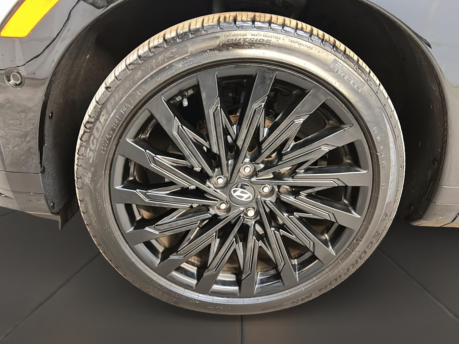 Hyundai Santa Fe ULTIMATE CALLIGRAPHY CUIR TOIT NAV 4RM 2024 - image #32