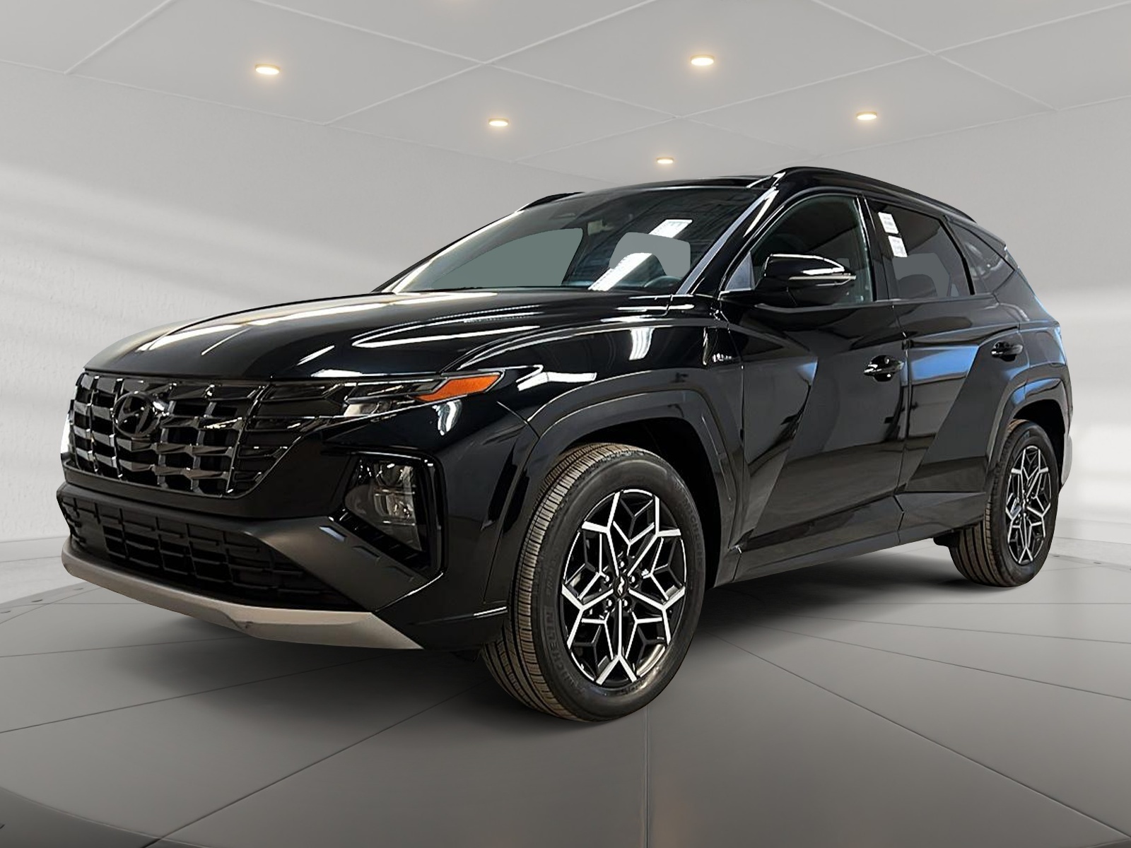 Hyundai Tucson N-LINE HYBRID TOIT PANO NAV 4RM 2024 - image #1