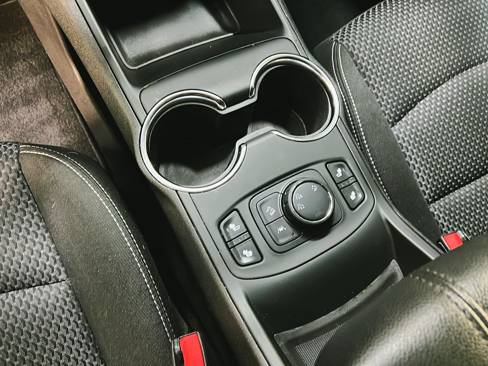 GMC Terrain 2022 - Image #13