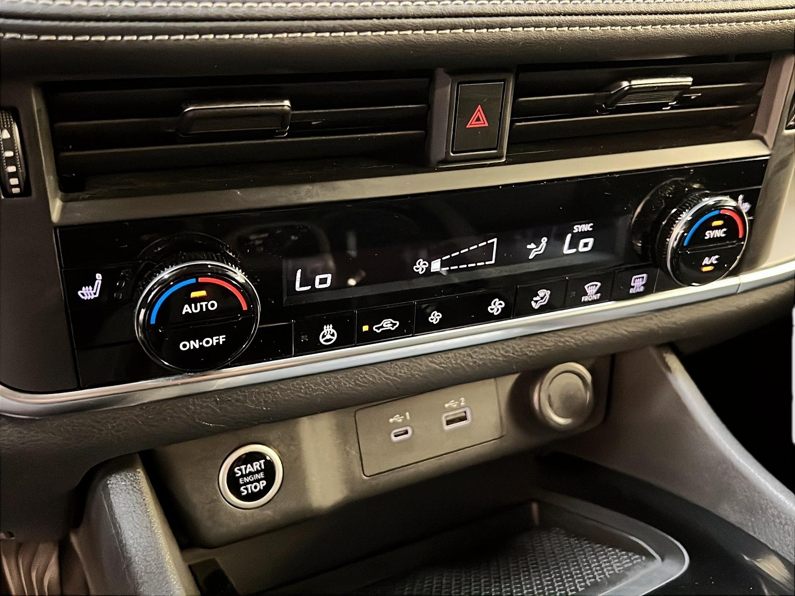 Nissan Rogue S 2022 - image #14