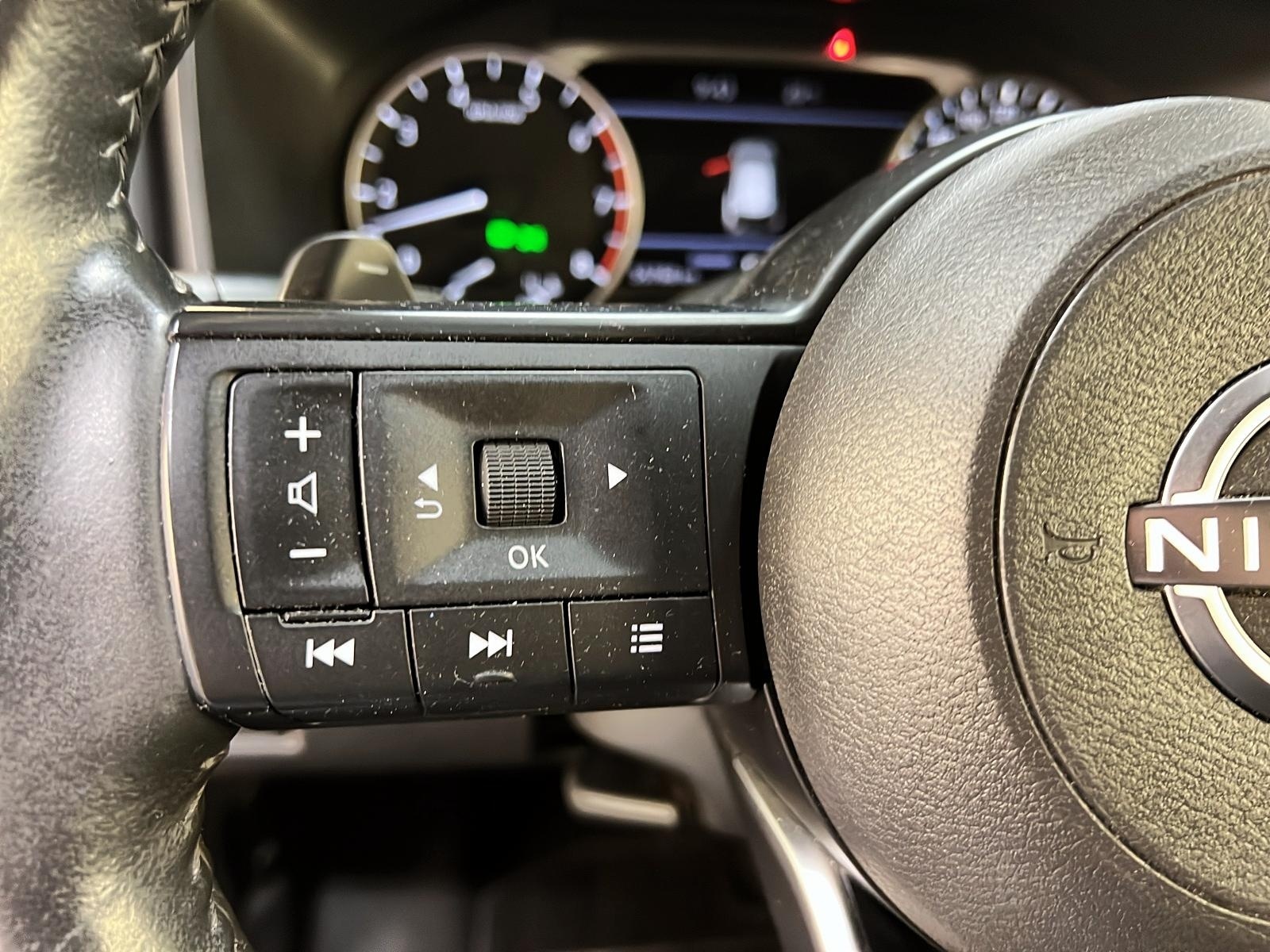 Nissan Rogue S 2022 - image #19