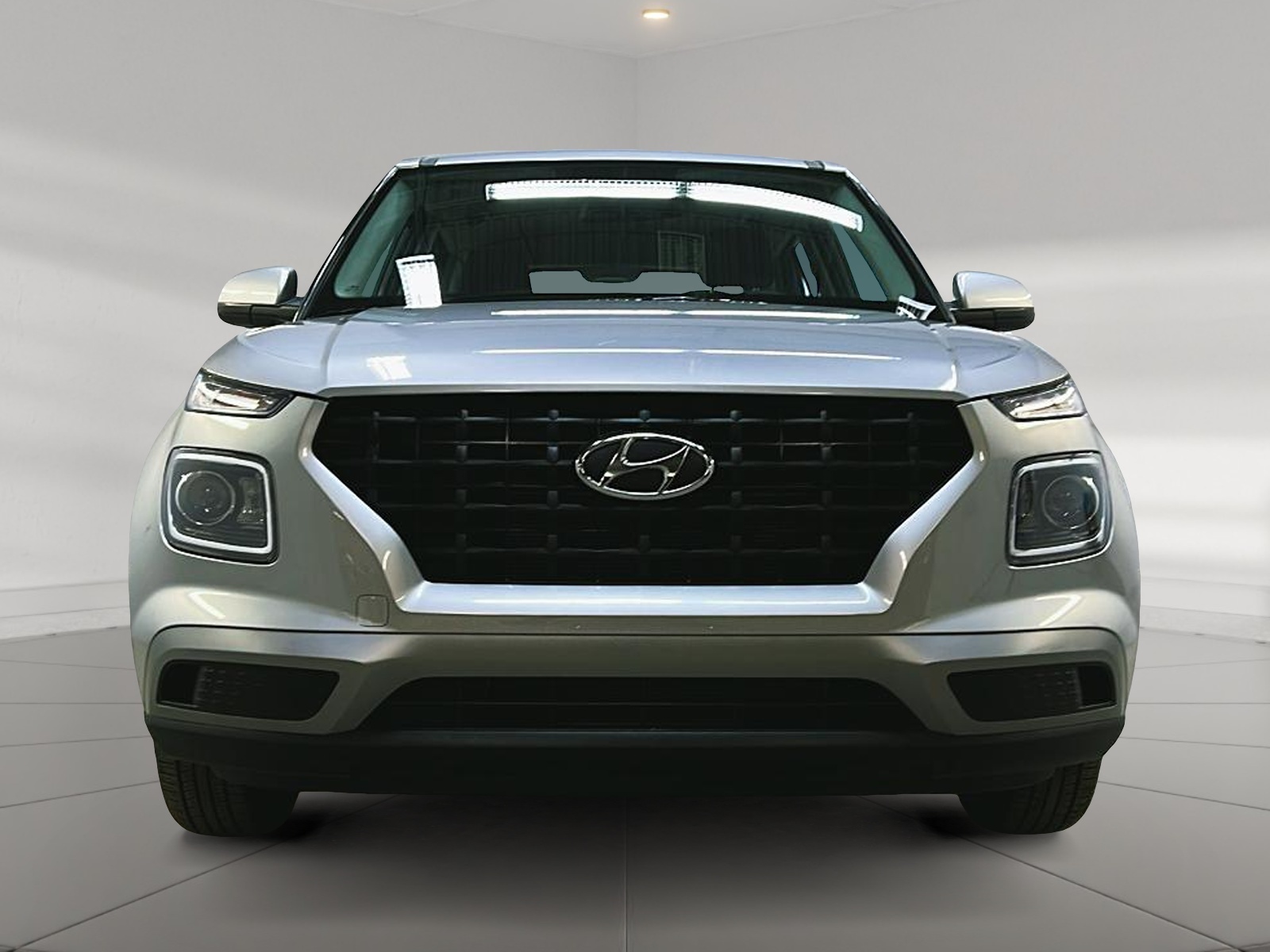 Hyundai Venue 2023 - Image #2