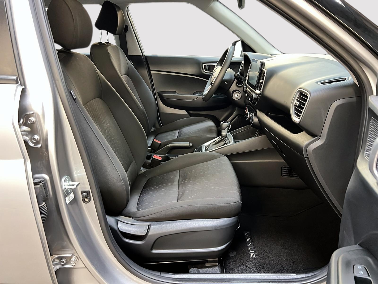 Hyundai Venue 2023 - Image #8