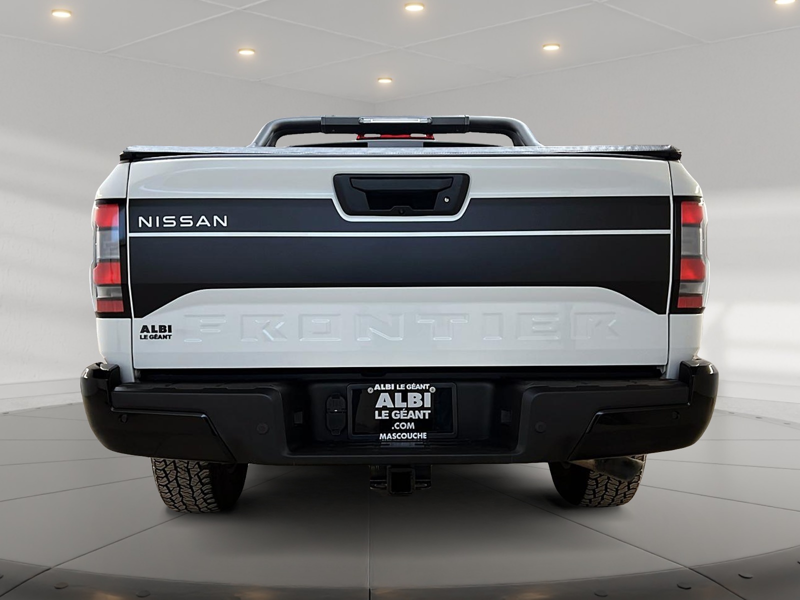 Nissan Frontier HARDBODY EDITION 4X4 2024 - image #5