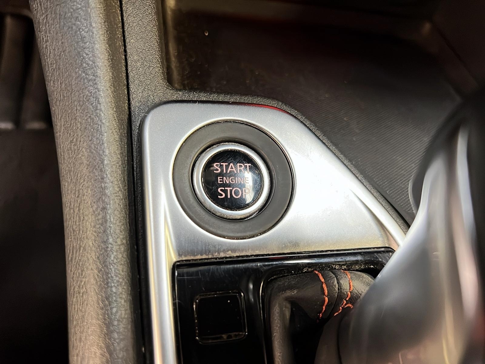 Nissan Sentra SR MIDNIGHT TOIT 2023 - image #18