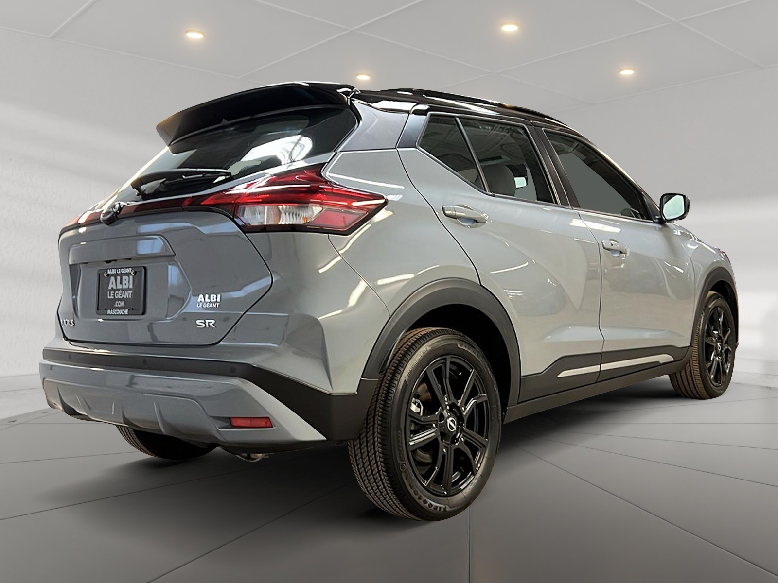 Nissan Kicks 2023 - Image #4