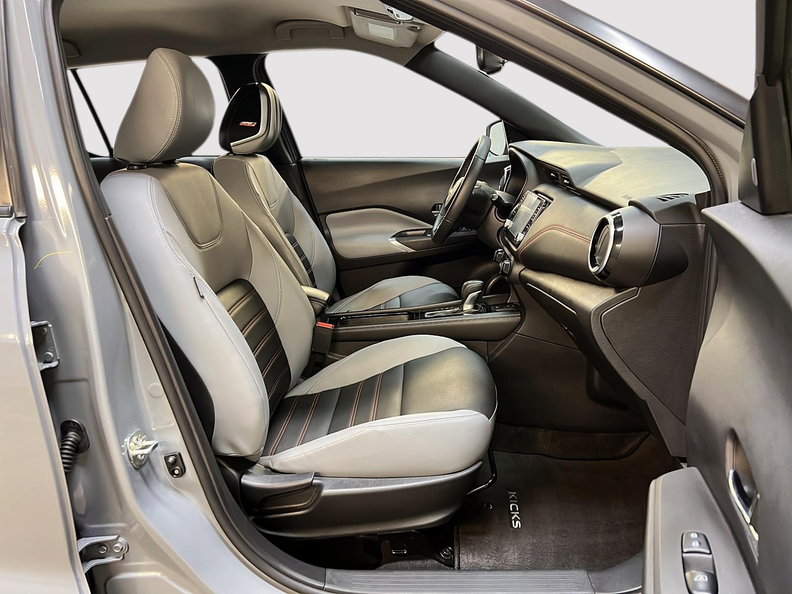 Nissan Kicks 2023 - Image #8