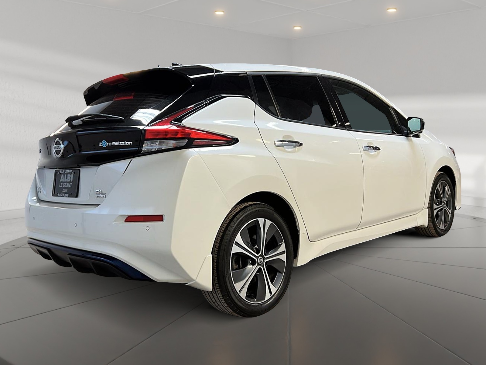 Nissan Leaf 2020 - Image #4