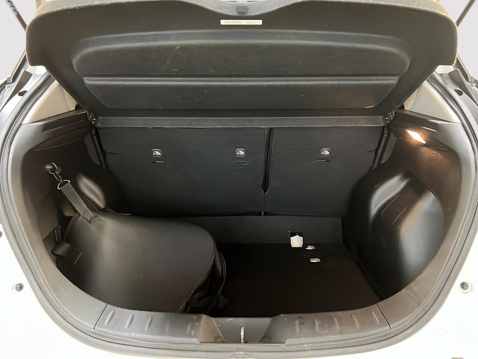 Nissan Leaf 2020 - Image #12