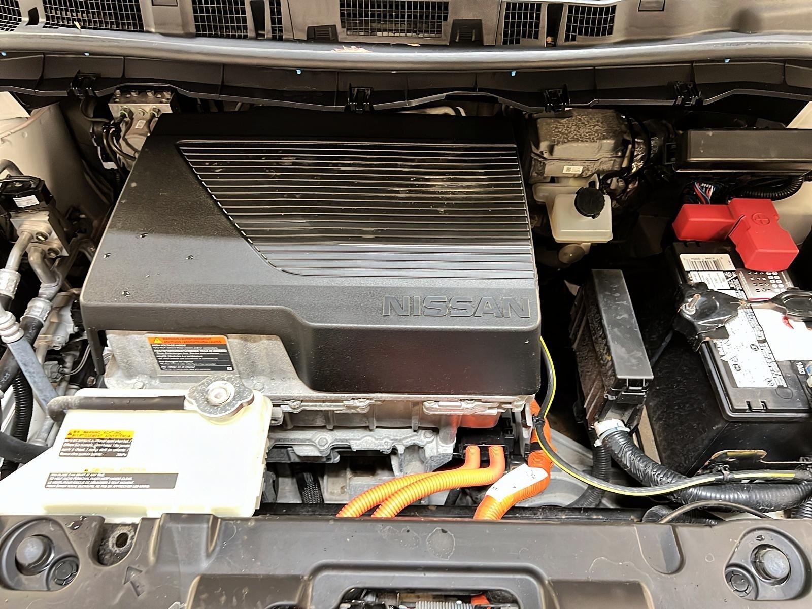 Nissan Leaf 2020 - Image #11