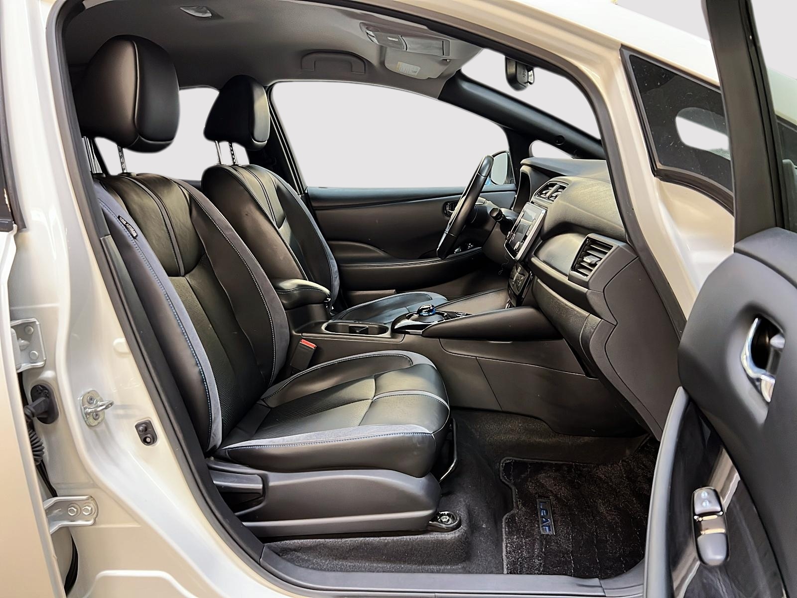 Nissan Leaf SL PLUS CUIR NAV 2020 - image #8